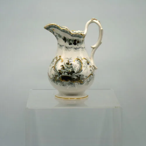 Mulberry with Gold Jug