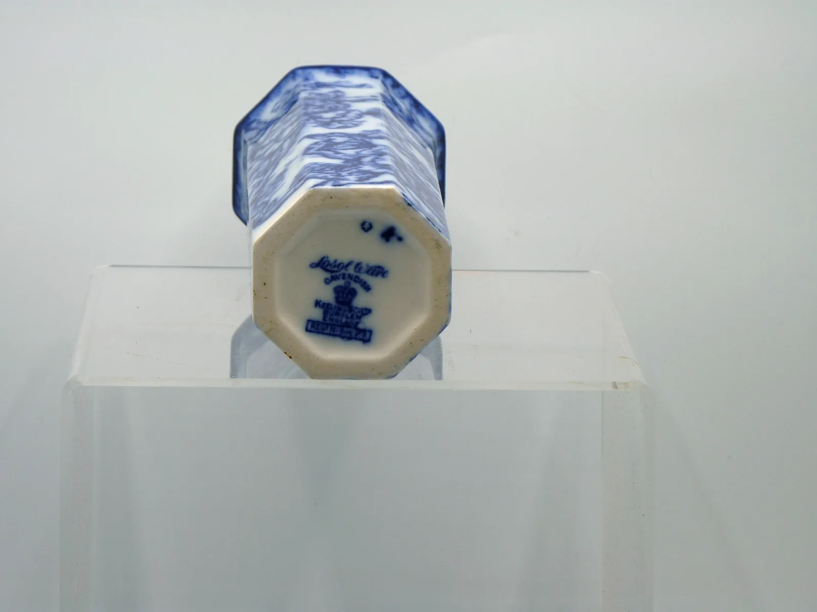 Flow Blue Cavendish Panelled Vase - Image 2