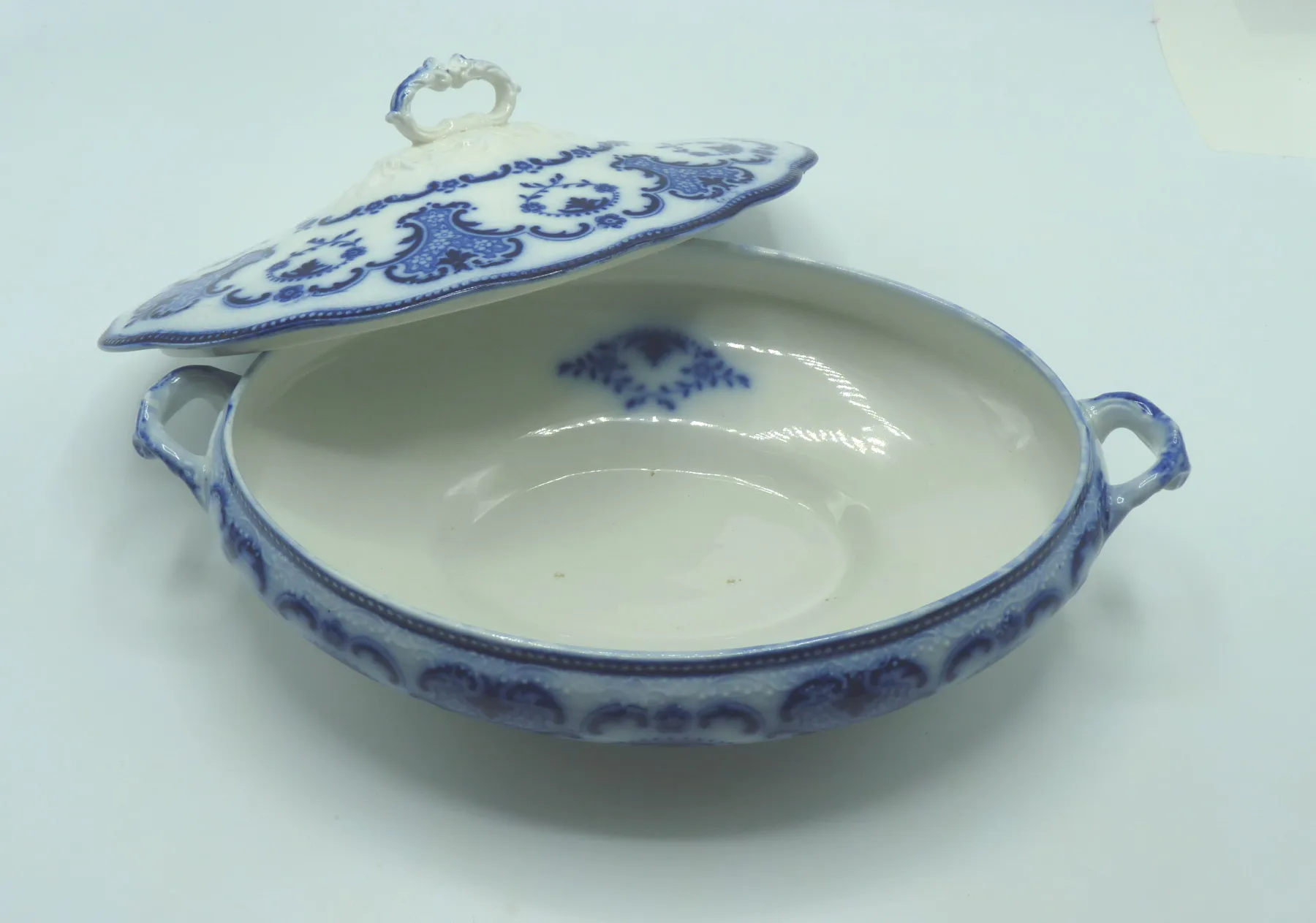 Flow Blue Vegetable Tureen - Alton - Image 3