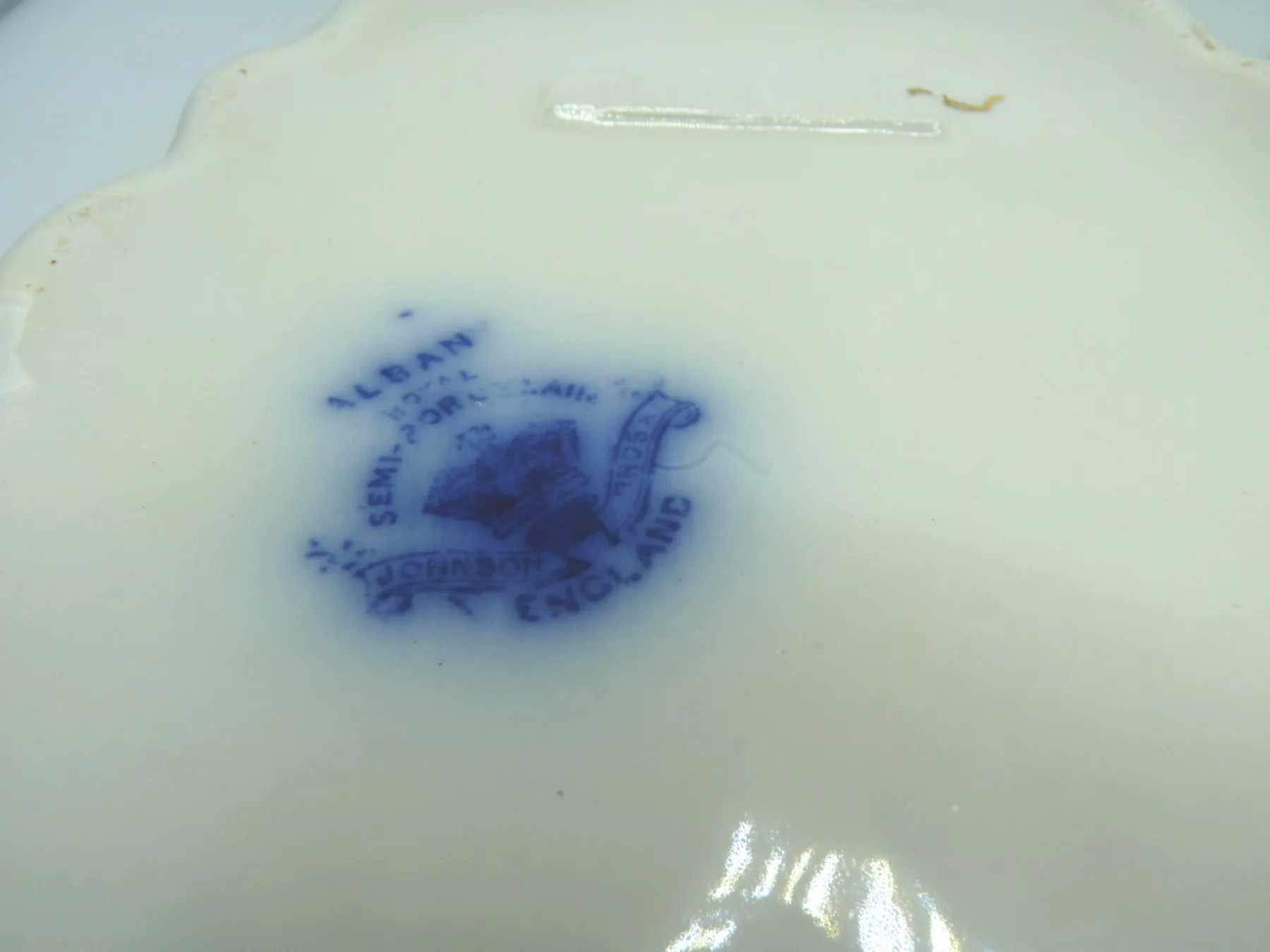 Flow Blue Soup Tureen - Albany - Johnson Bros - Image 3