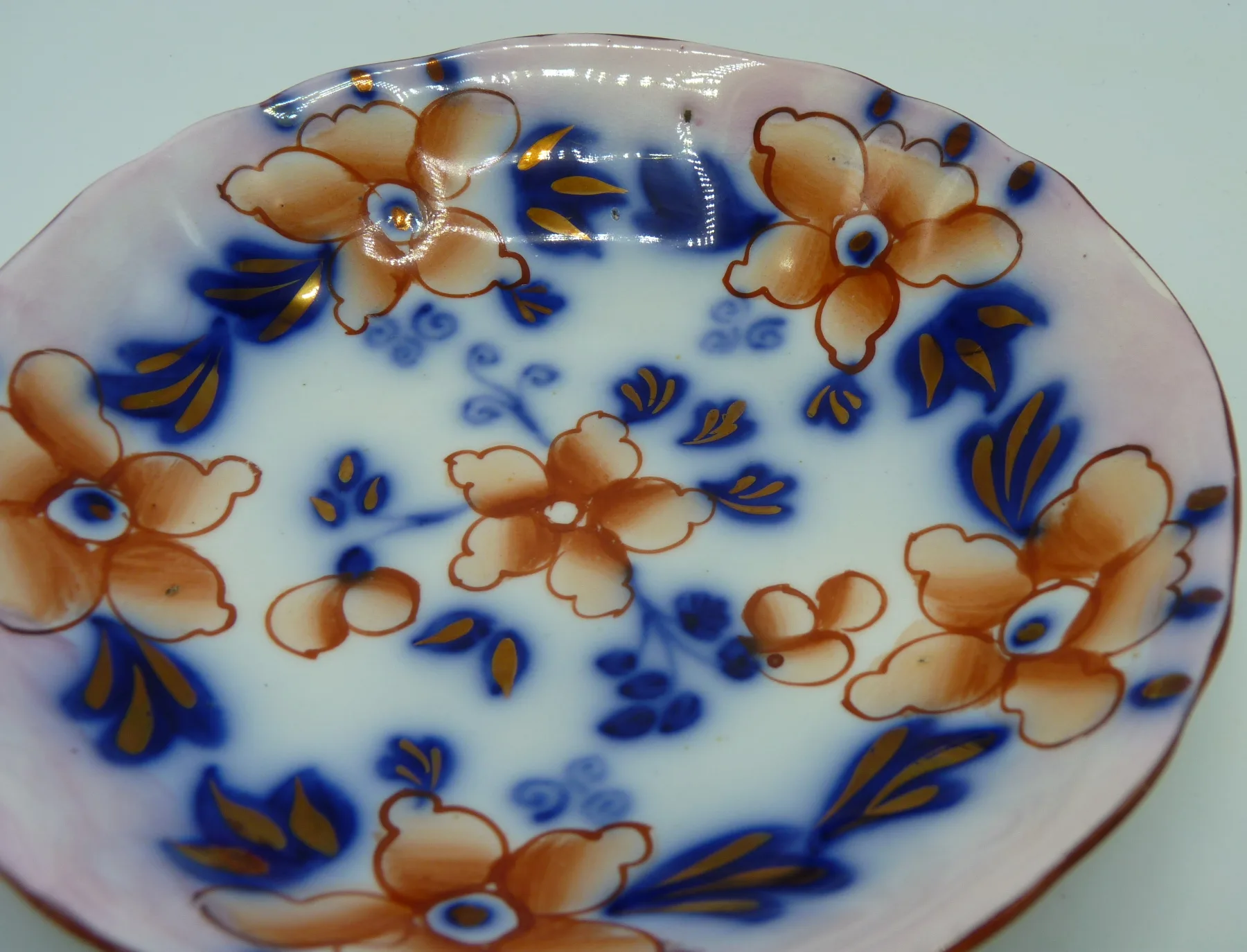 Flow Blue with Pink Lustre - Fondant - Image 3