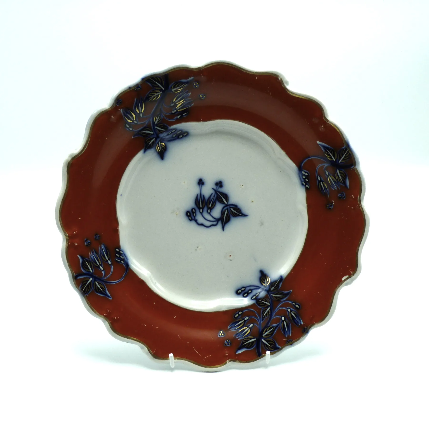 Flow Blue & Red Ground Plate