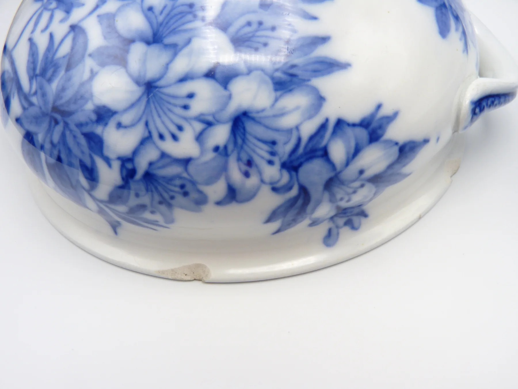 2 Piece Flow Blue Sponge Dish /Bowl  - Rare Item - Image 4