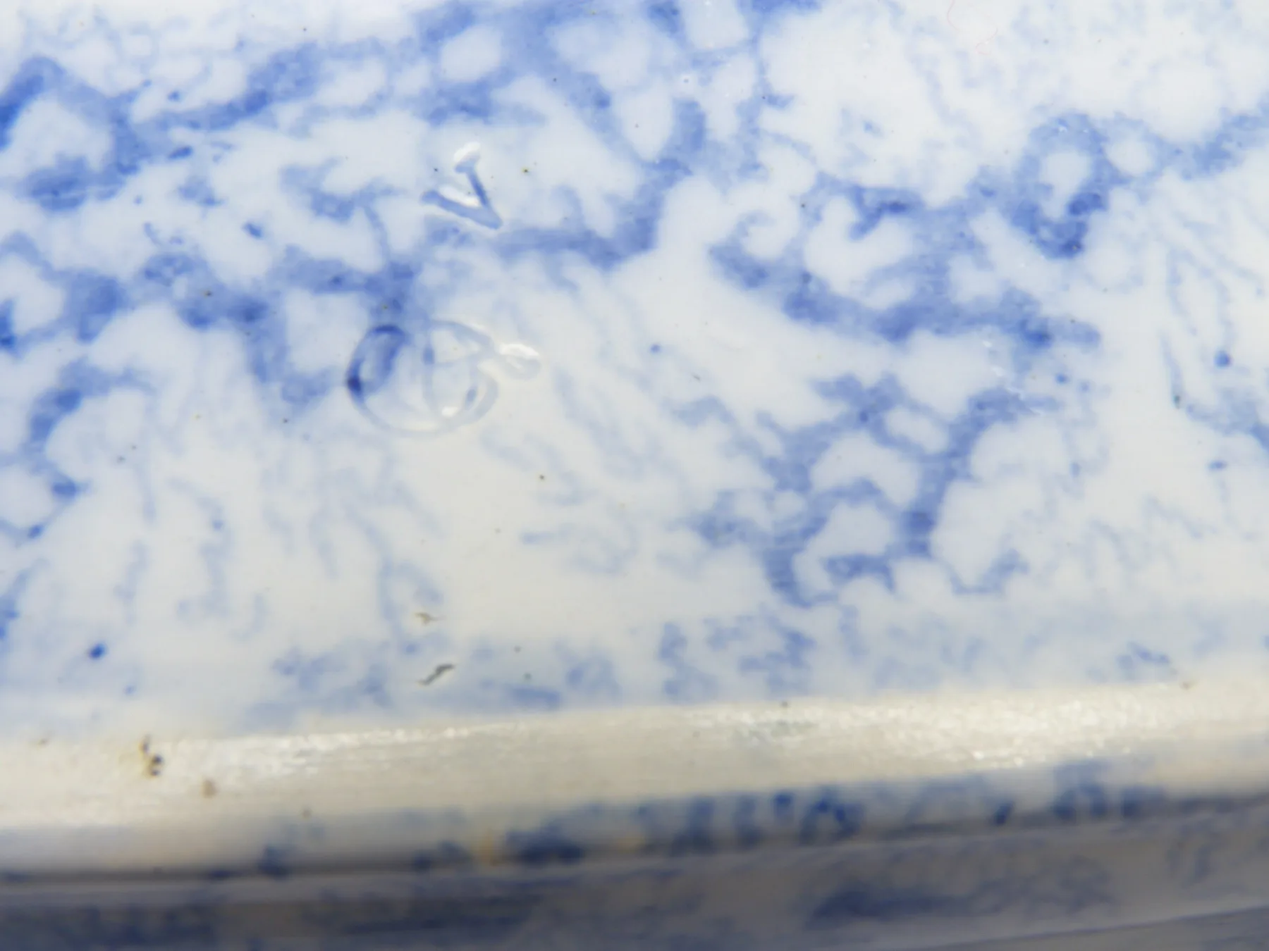 Flow Blue "Marble" Toothbrush Box - Image 8