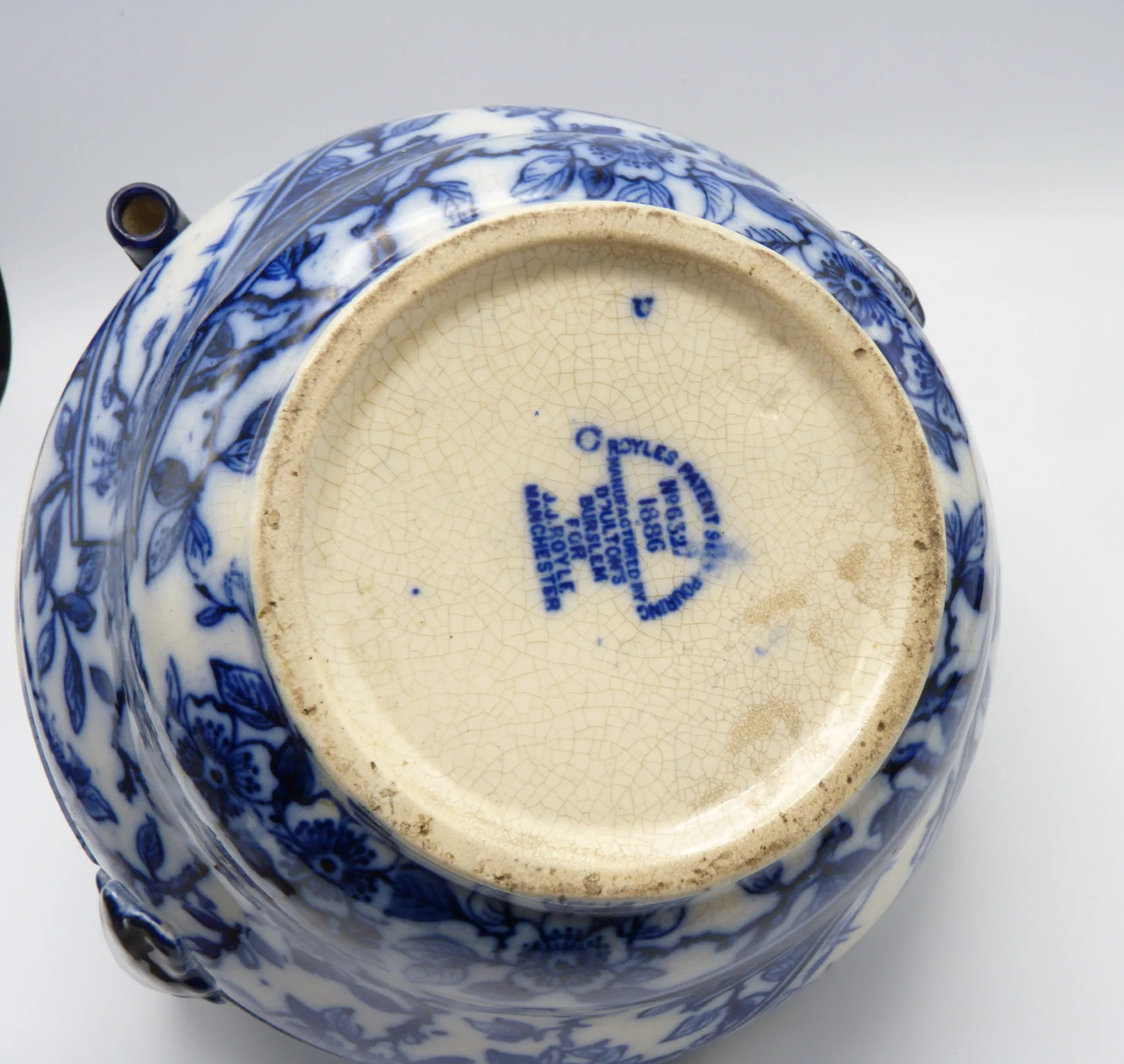 Flow Blue Double Handled Self Pouring Teapot - Image 9