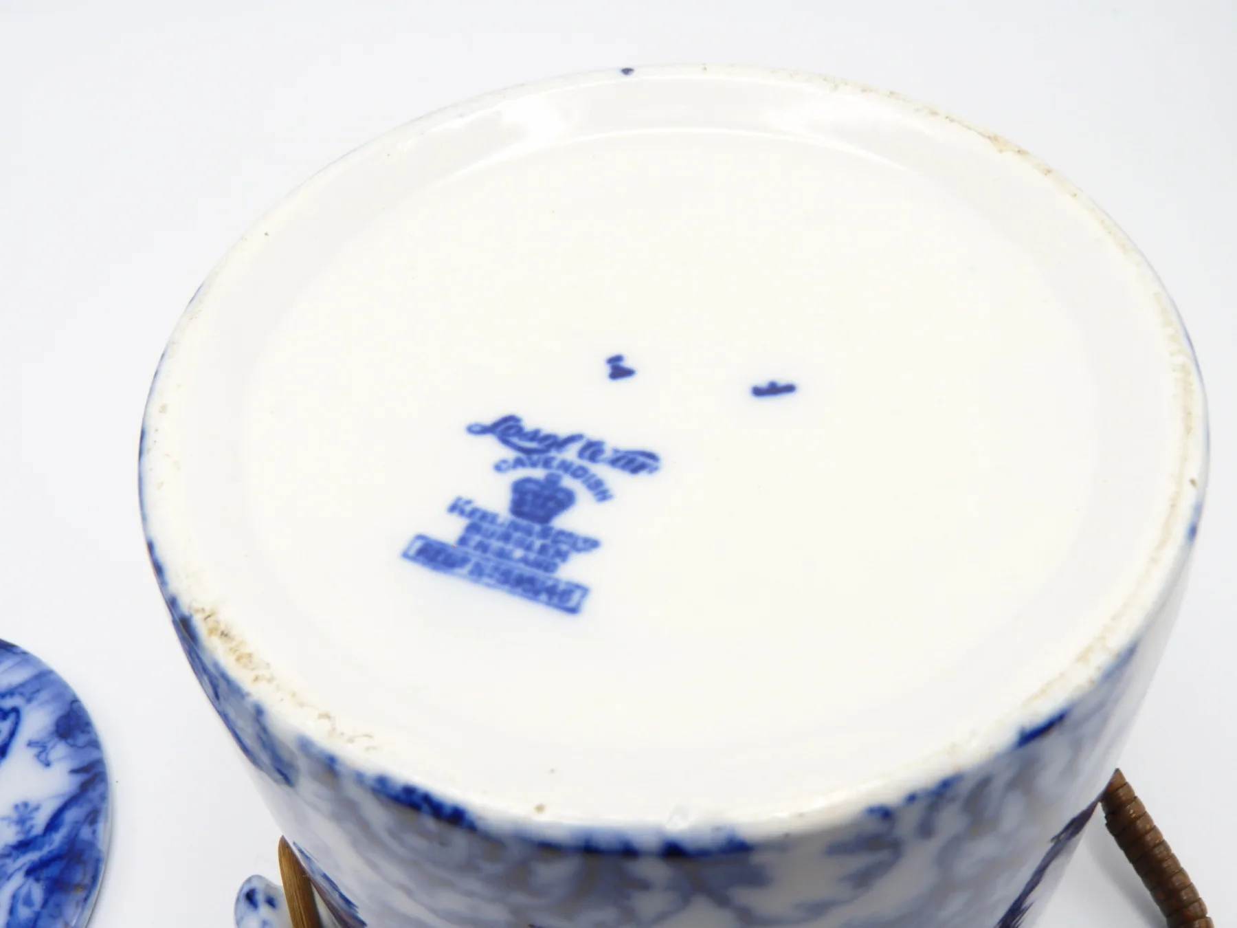 Flow Blue Cavendish Biscuit Barrel - Image 5
