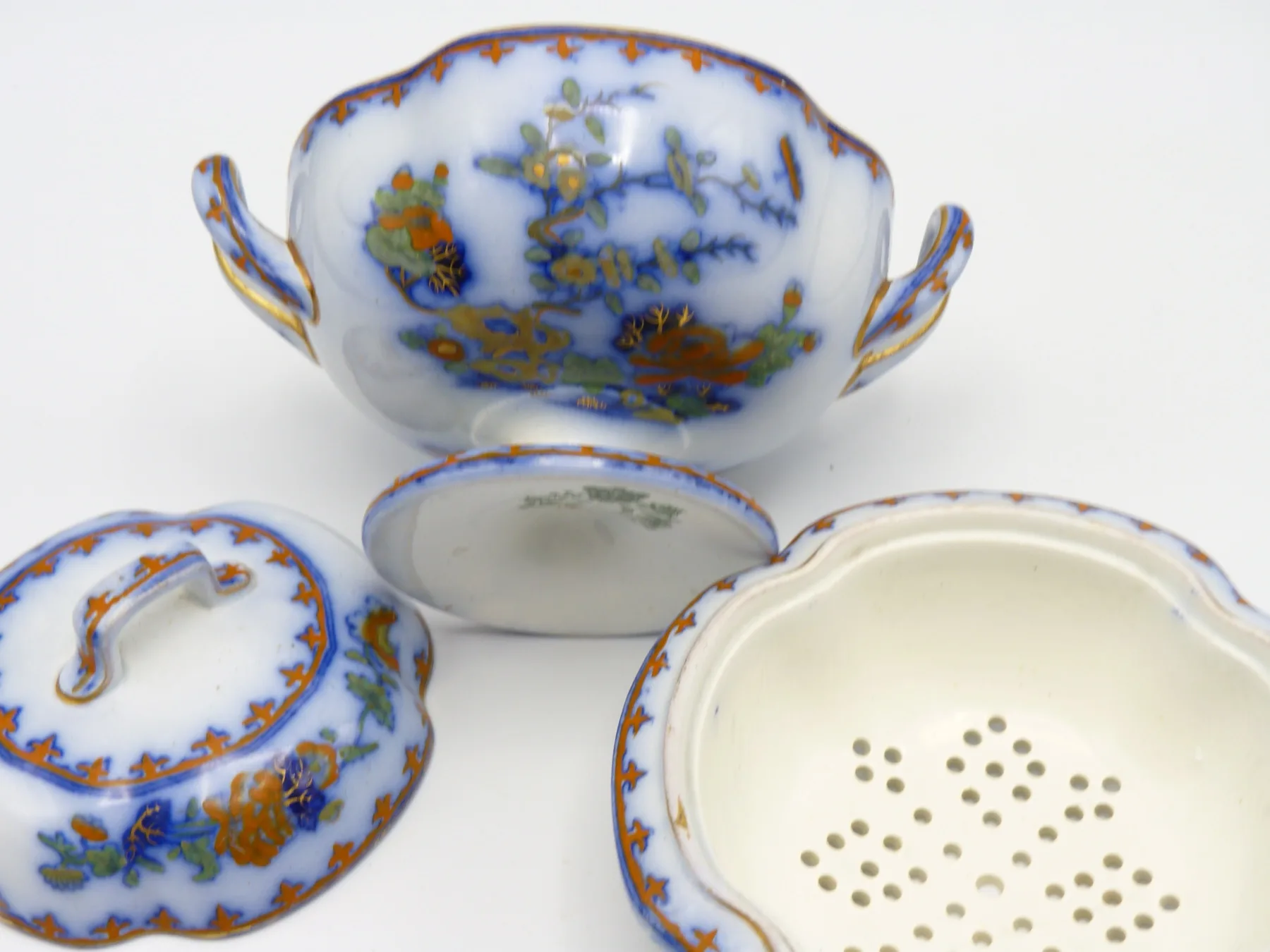 Flow Blue Polychrome RARE 3 Piece  Soap Ball - Image 6