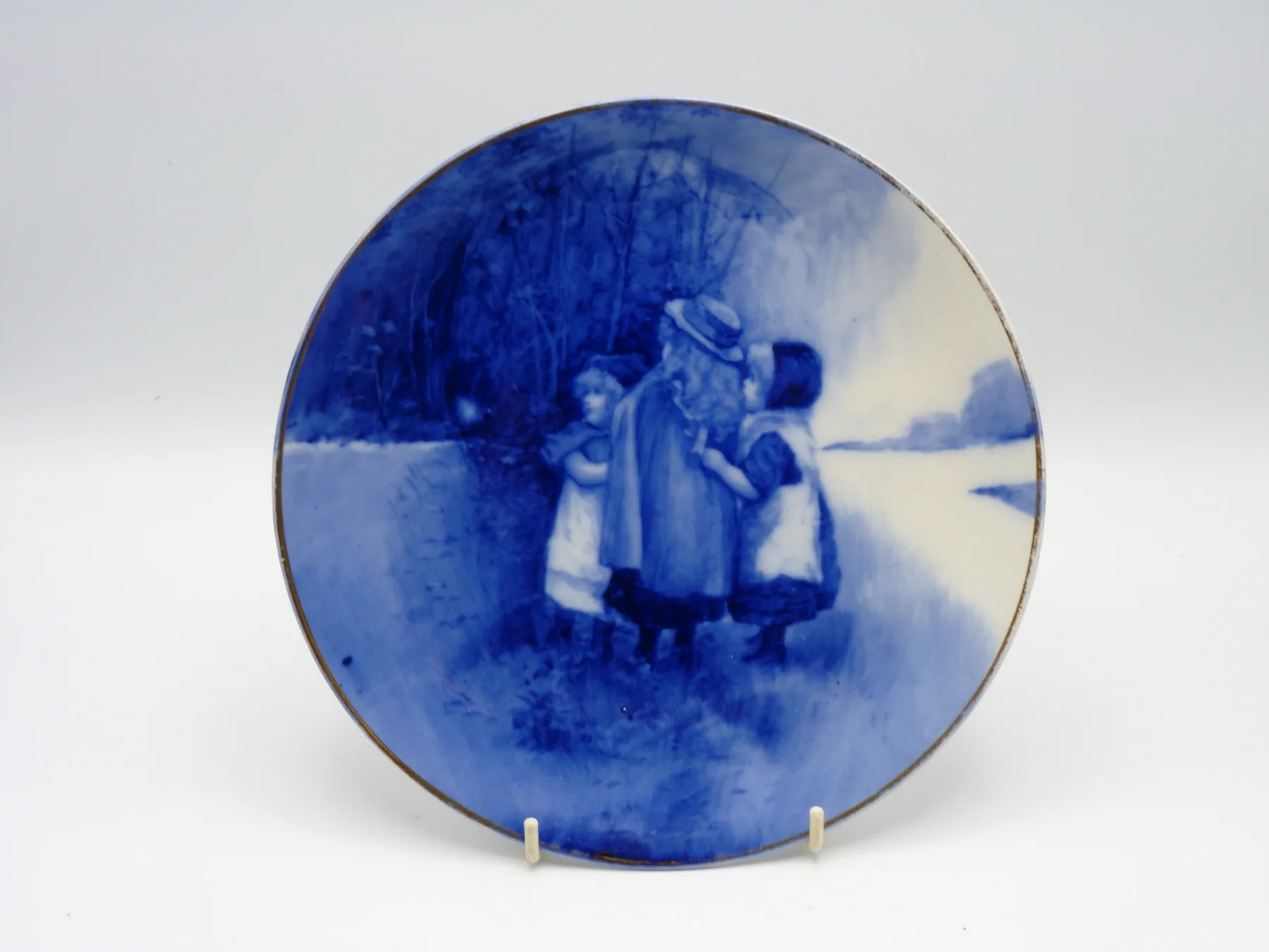 Flow Blue Doulton "Blue Children" Rack Plate