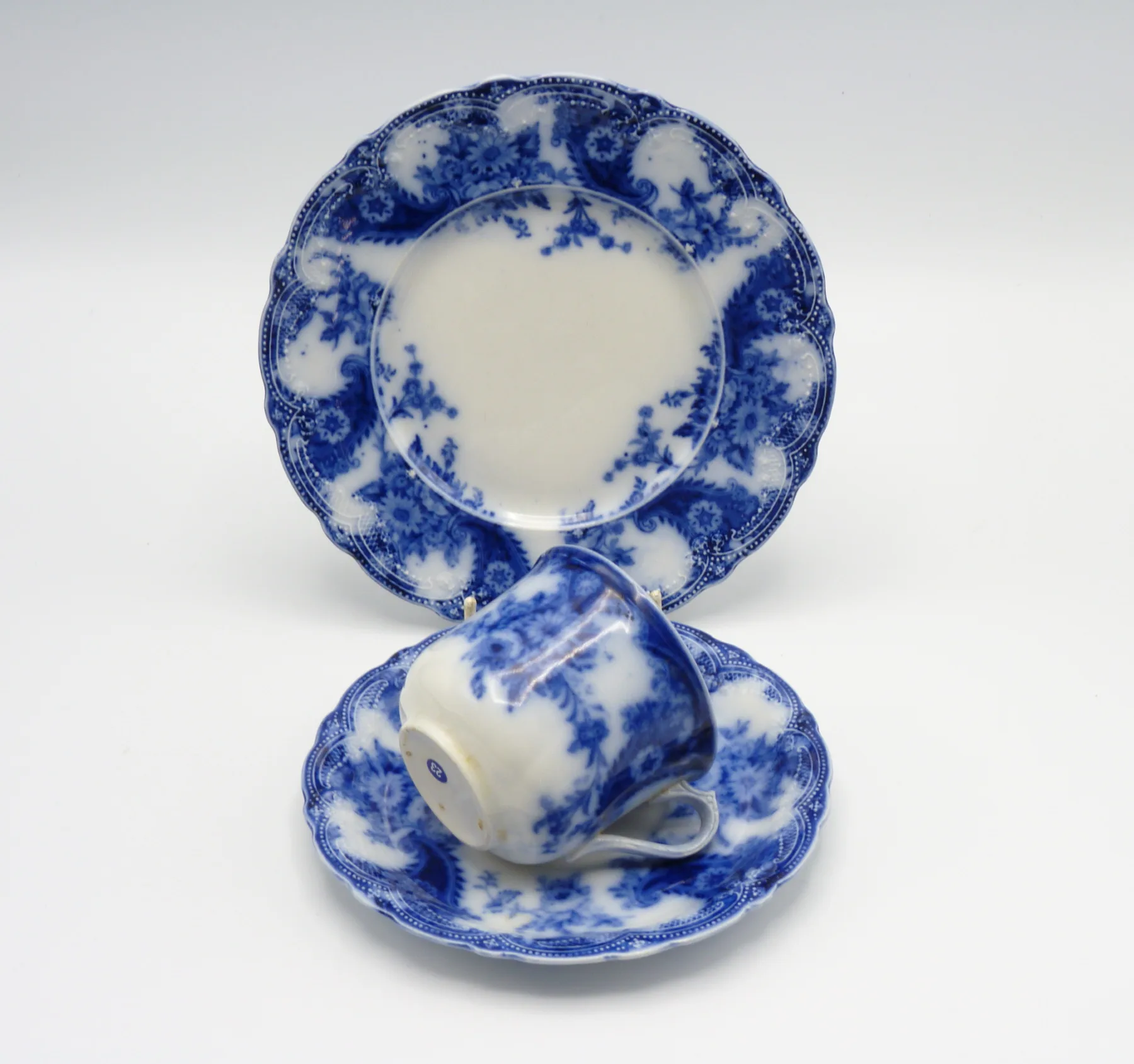 Flow Blue Trio "Lois" - Image 2