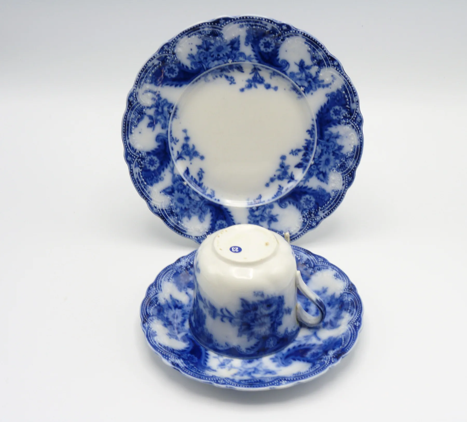 Flow Blue Trio "Lois" - Image 3