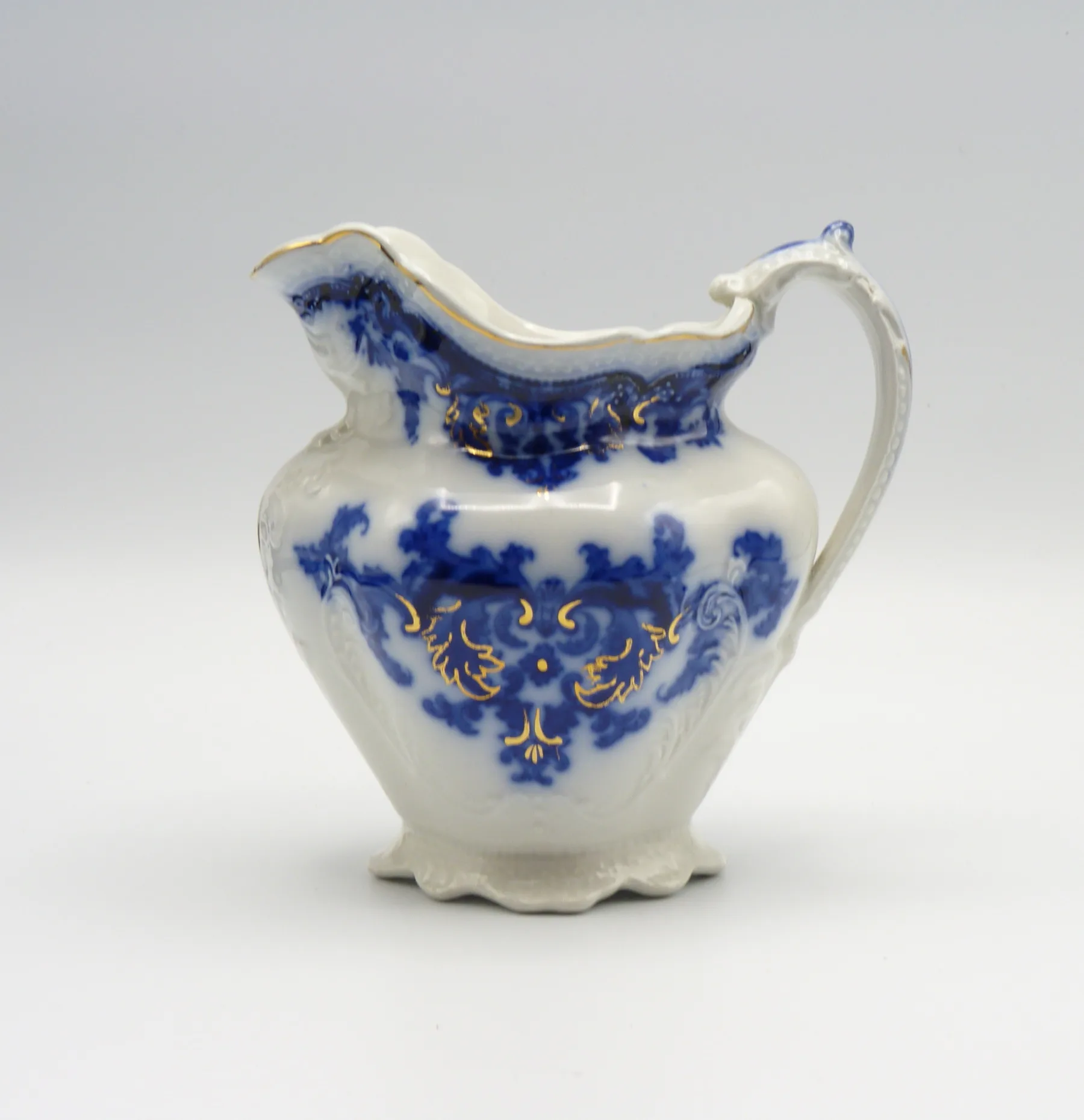 Flow Blue 3 Graduating Georgia Jugs - Johnson Bros. - Image 13