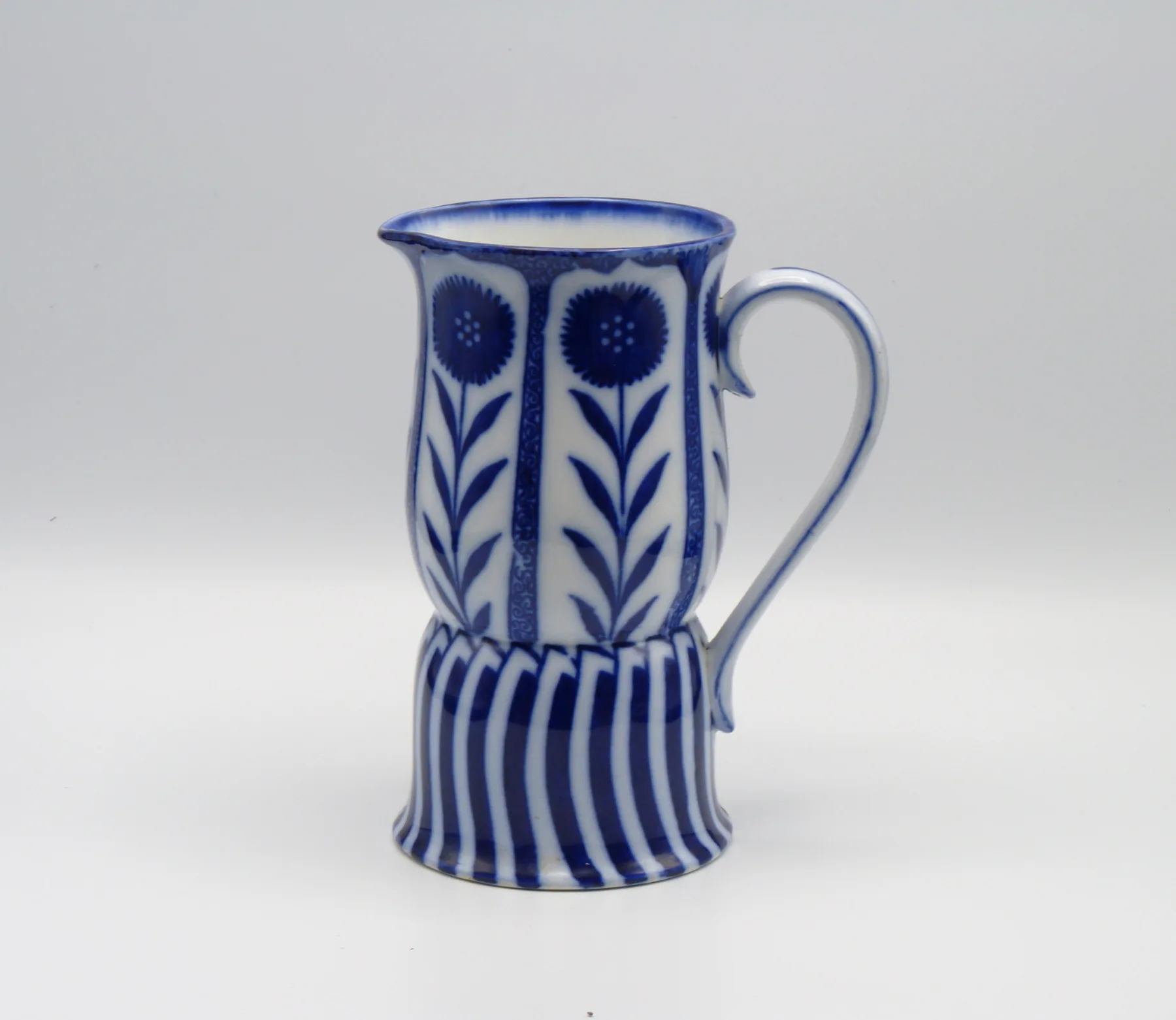 Doulton Flow Blue "Sunflower" Skirted Jug
