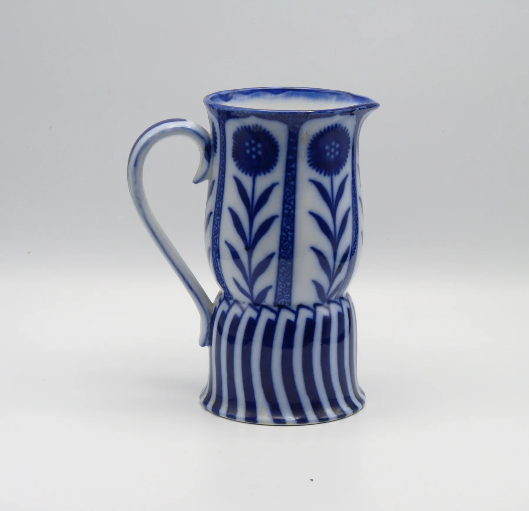 Doulton Flow Blue "Sunflower" Skirted Jug - Image 3