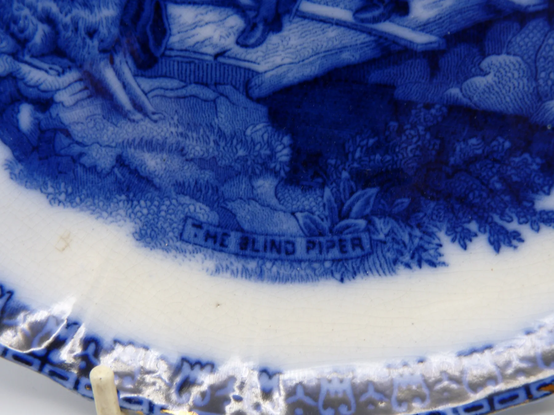 Flow Blue Plate "The Blind Piper" - Image 2