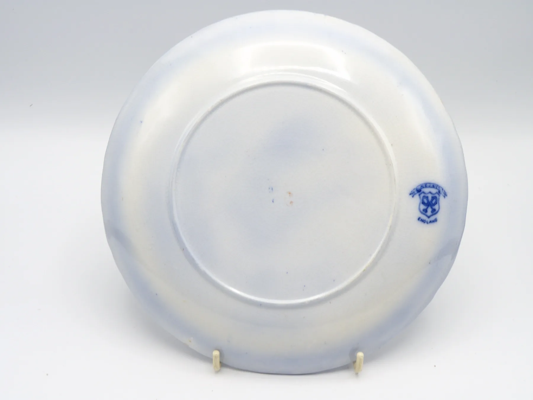 Flow Blue Plate "The Blind Piper" - Image 3