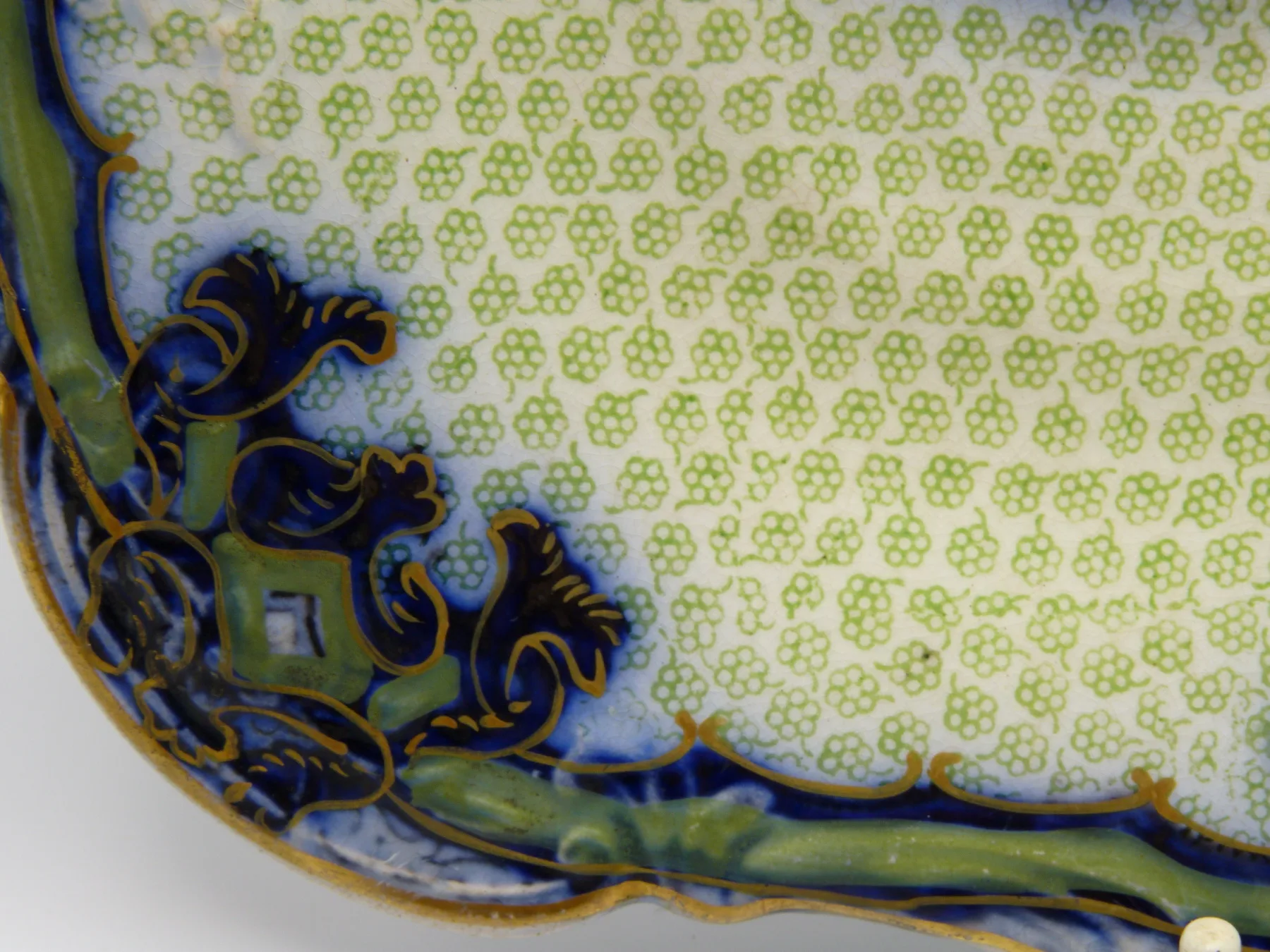Flow Blue Green Ground Patterning - Handled Dish - Unusual - Image 4
