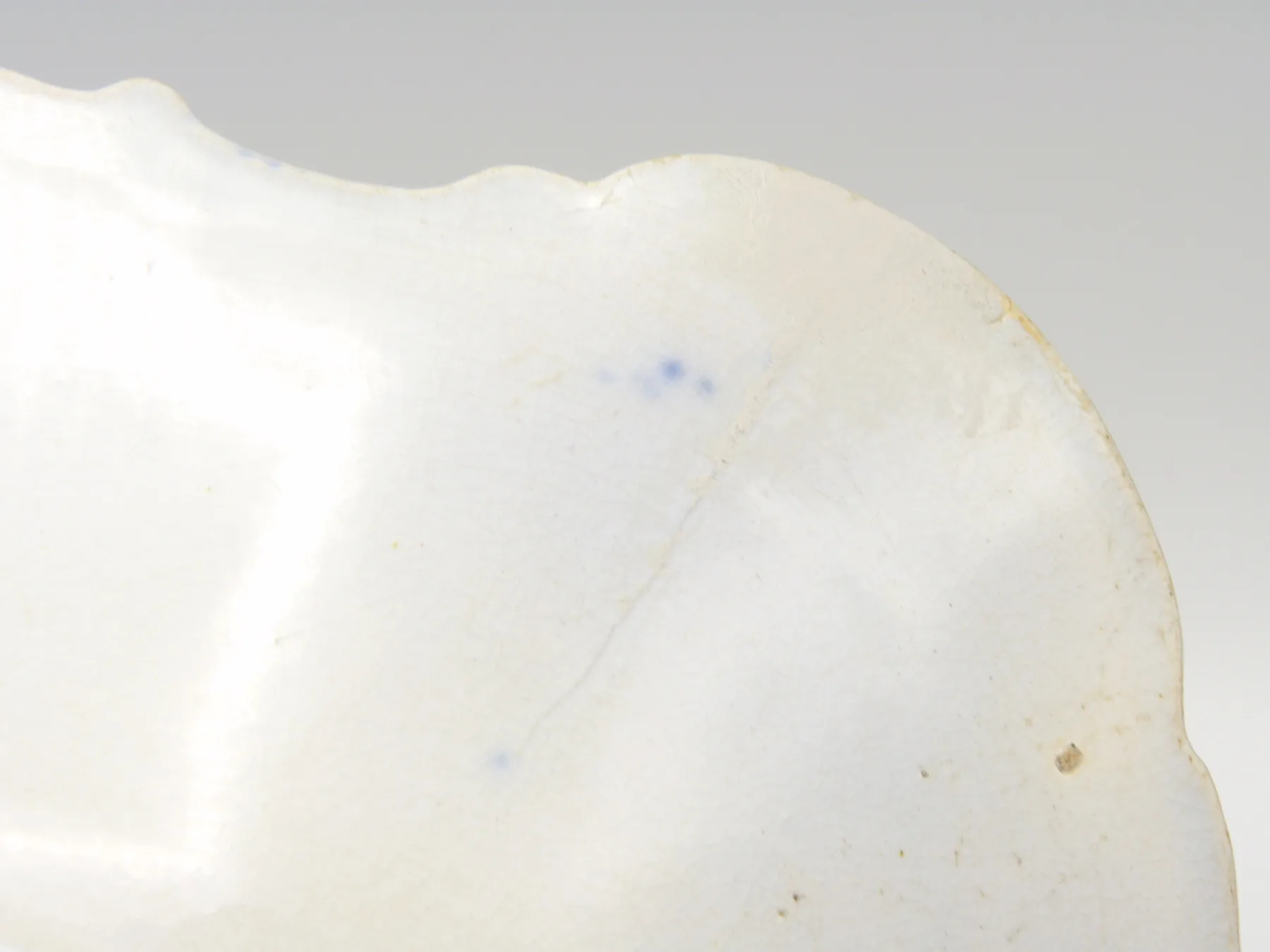 Flow Blue Green Ground Patterning - Handled Dish - Unusual - Image 6
