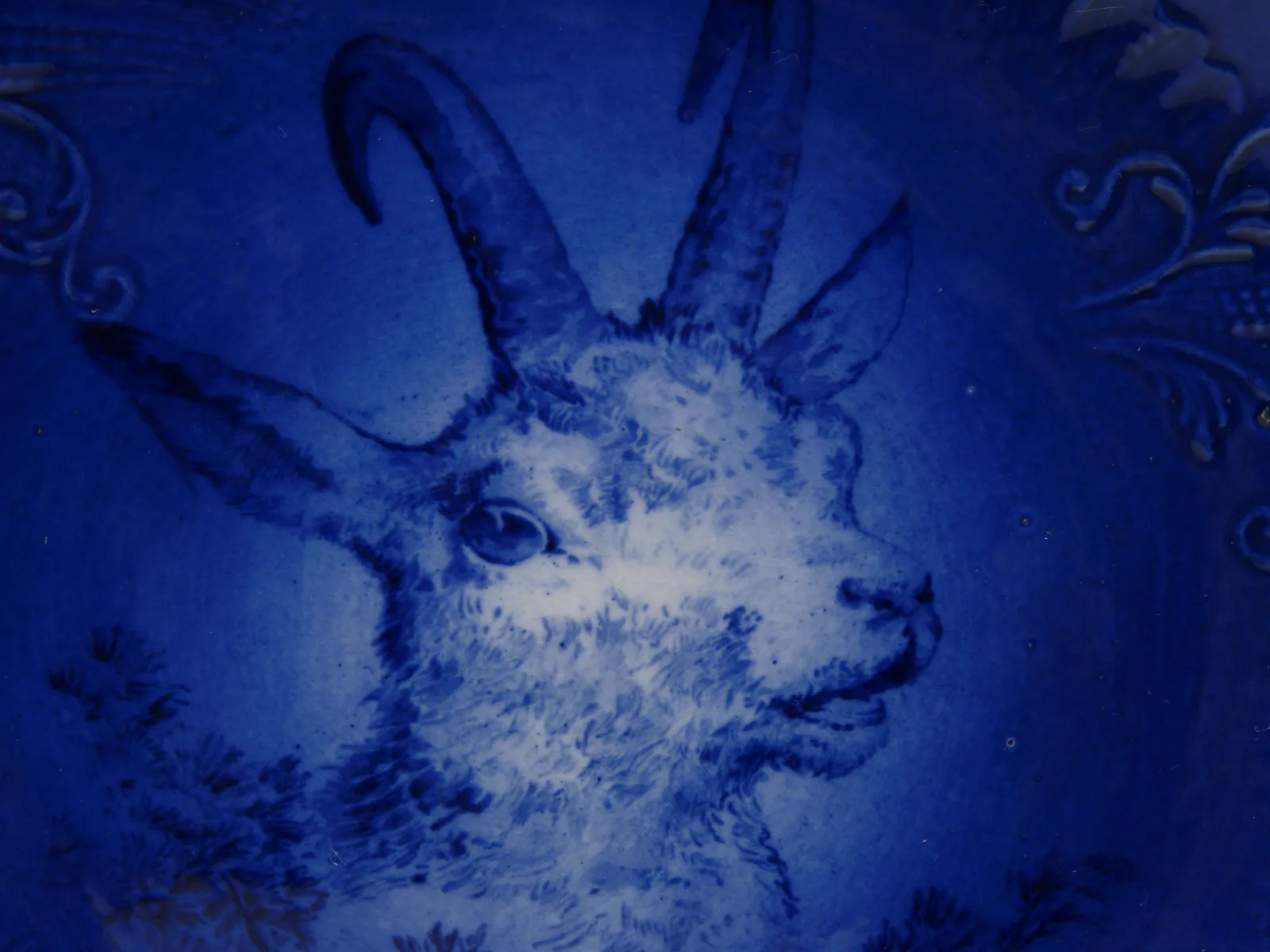 Flow Blue Wall Plate - "Goat" - Image 3