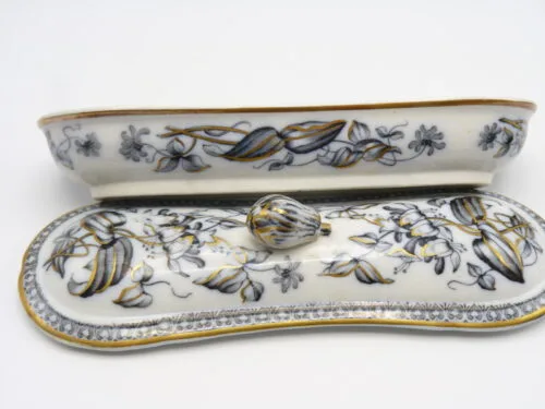 Mulberry Toothbrush/Razor Box - Image 7