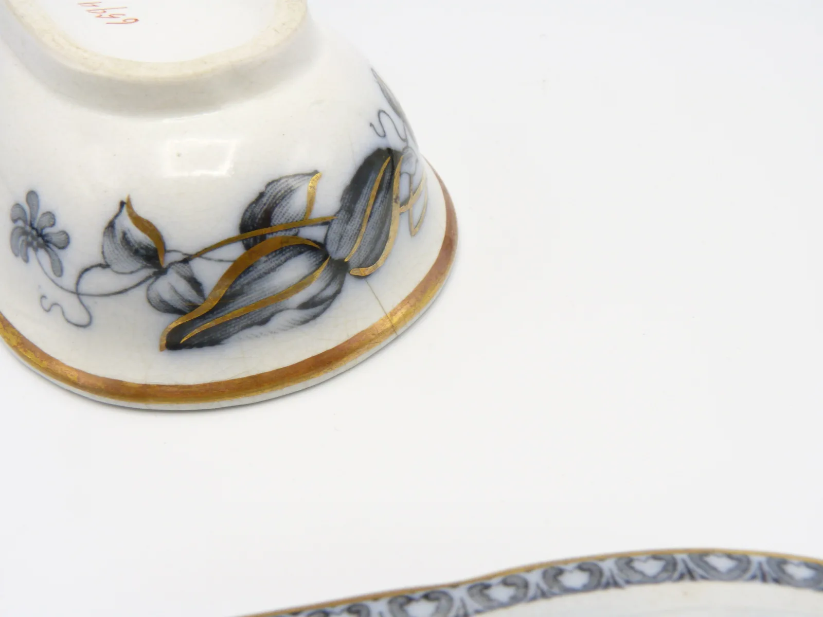 Mulberry Toothbrush/Razor Box - Image 6