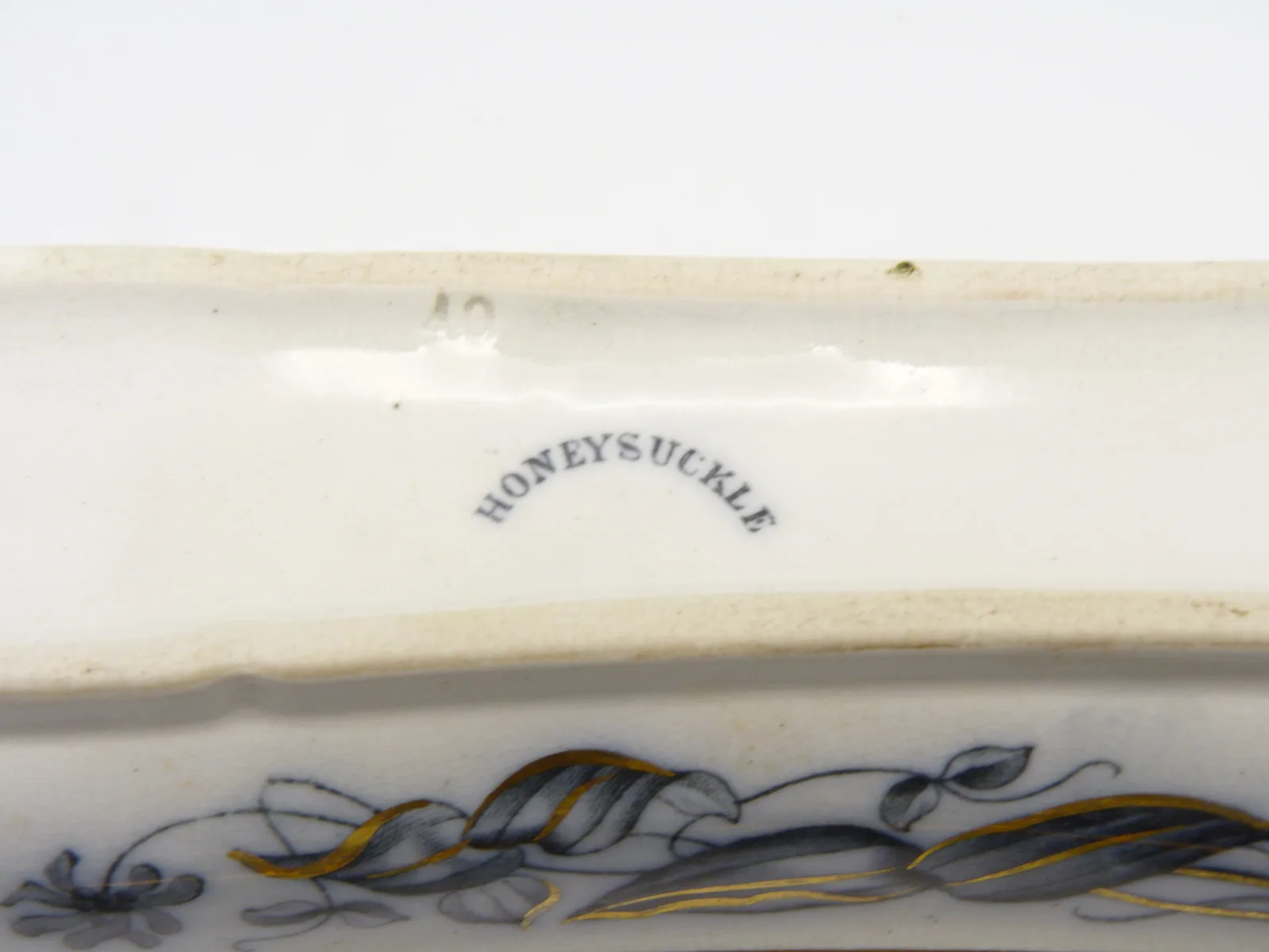 Mulberry Toothbrush/Razor Box - Image 3