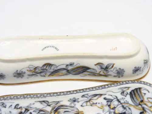 Mulberry Toothbrush/Razor Box - Image 2