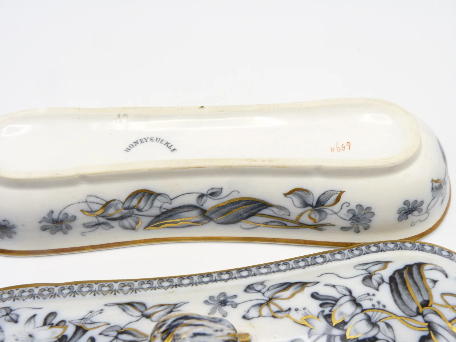 Mulberry Toothbrush/Razor Box - Image 2