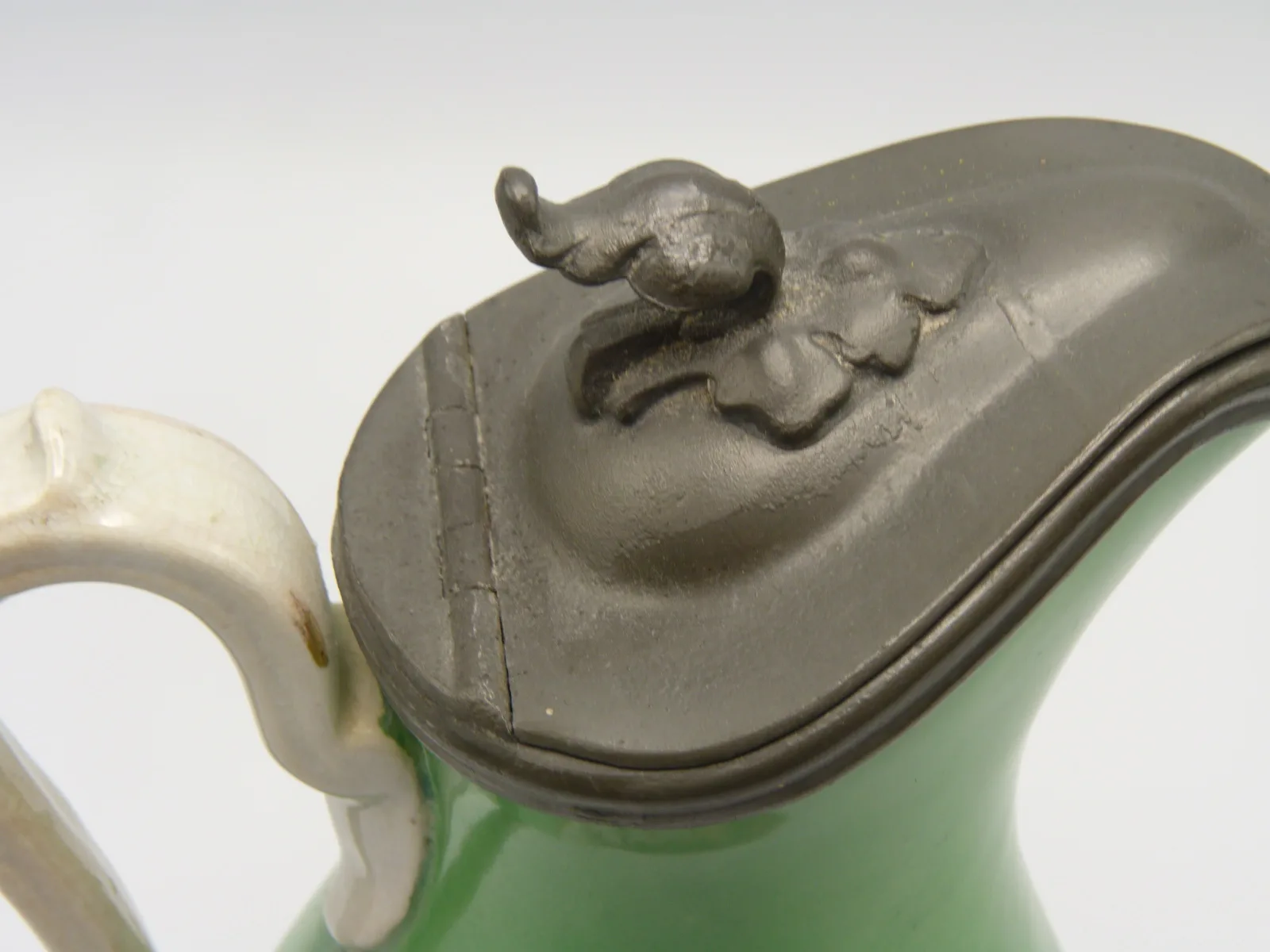 Green Ground Syrup Pitcher - Shells - Image 5