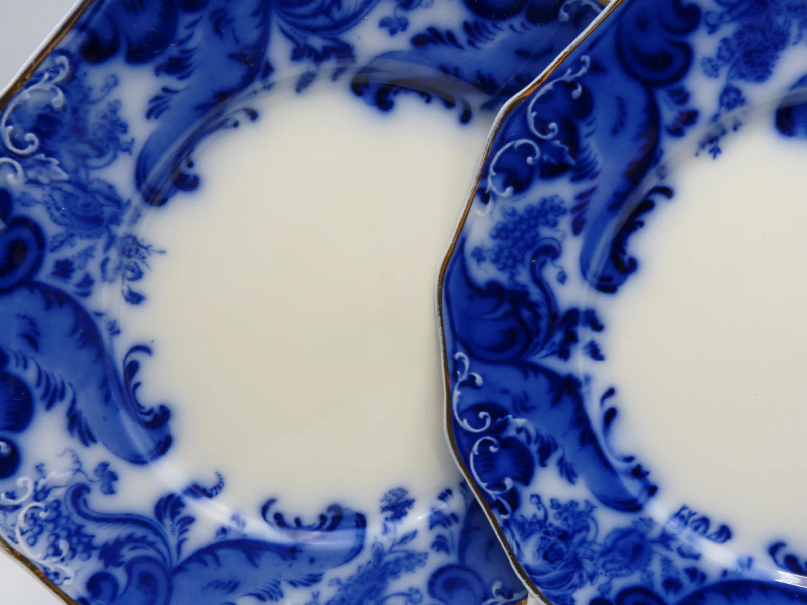 A Pair Of Flow Blue Argyle Dinner Plates - Image 2