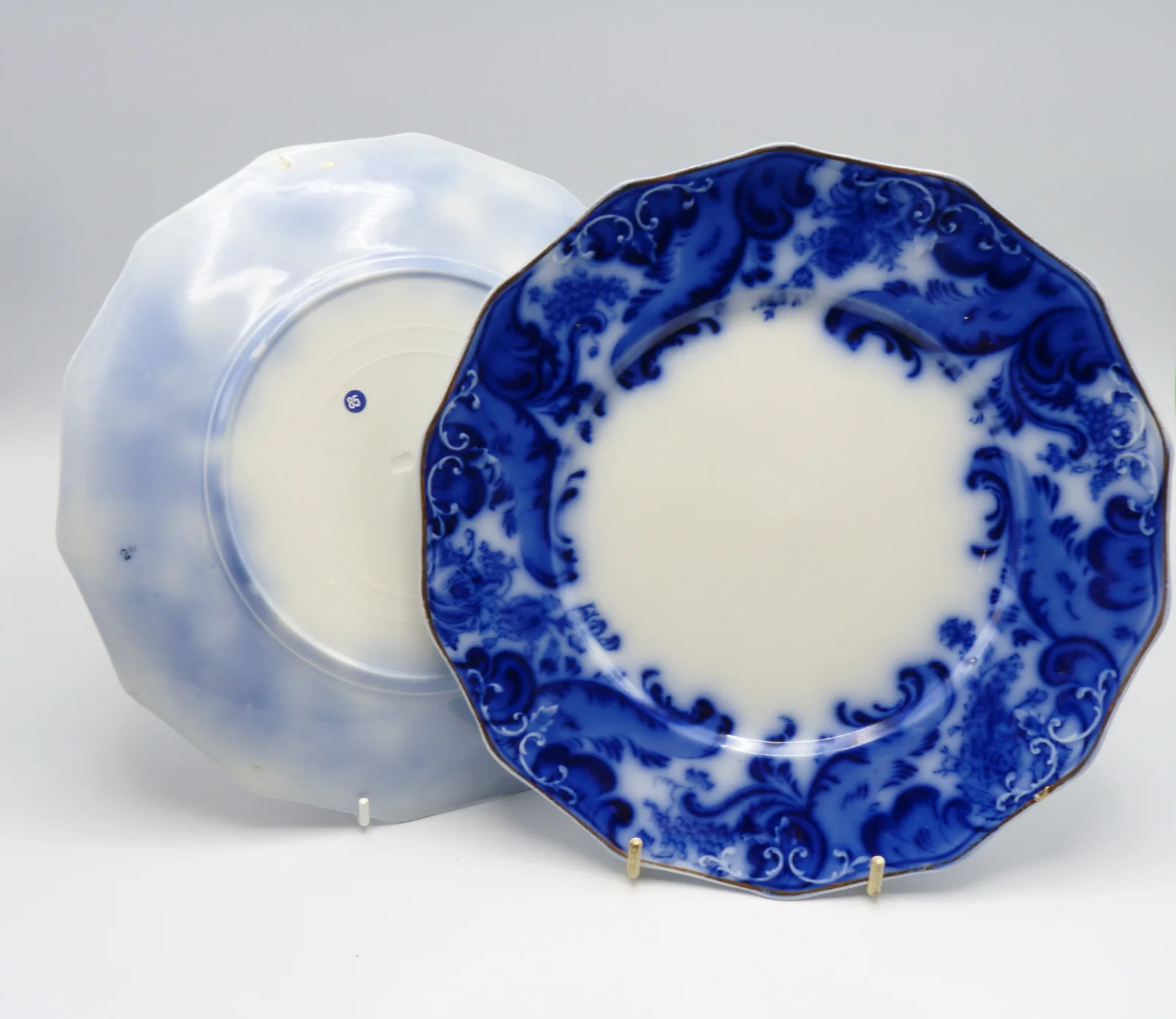 A Pair Of Flow Blue Argyle Dinner Plates - Image 4