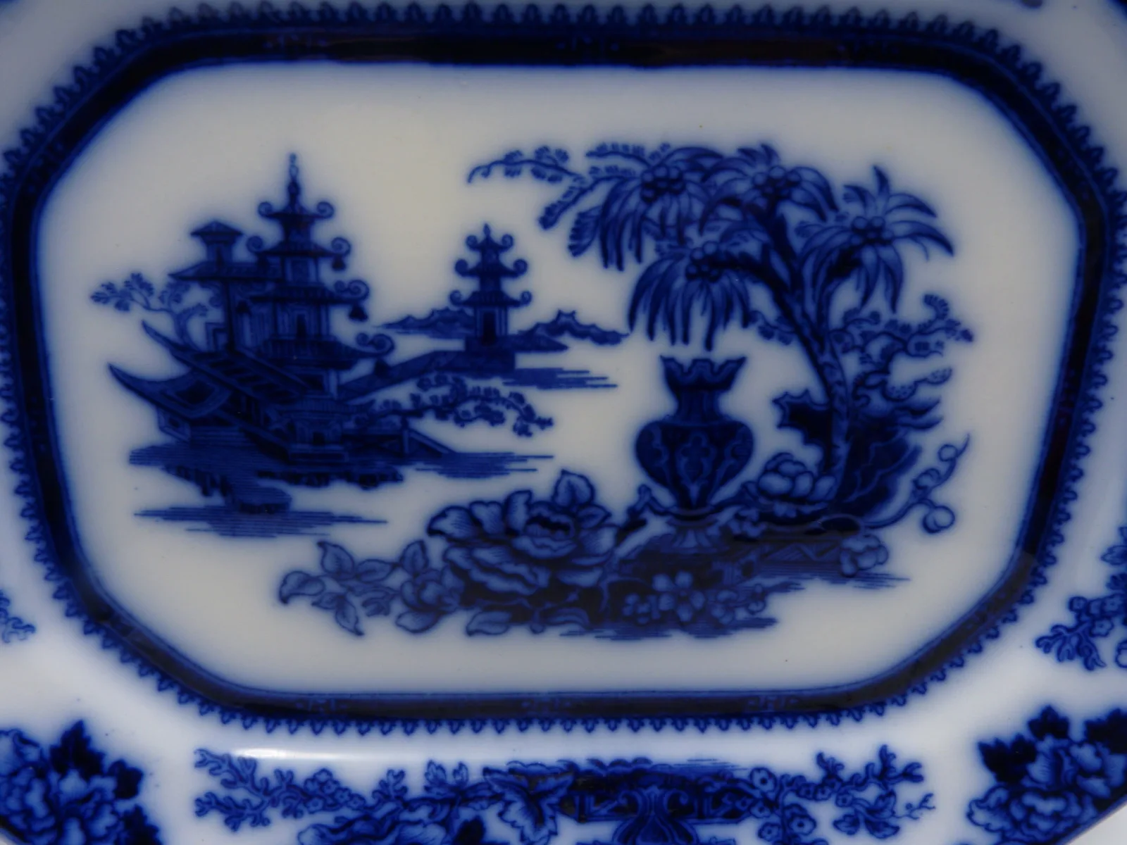 Small Flow Blue Lahore Platter - Image 7