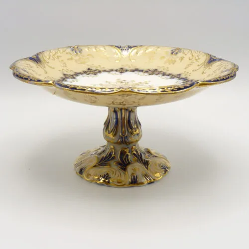 Elegant Tall Compote Flow Blue & Cream Ground