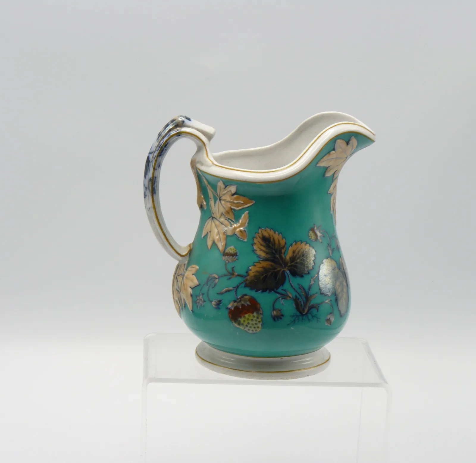 Green Ground Davenport Jug - Starwberry - Image 5