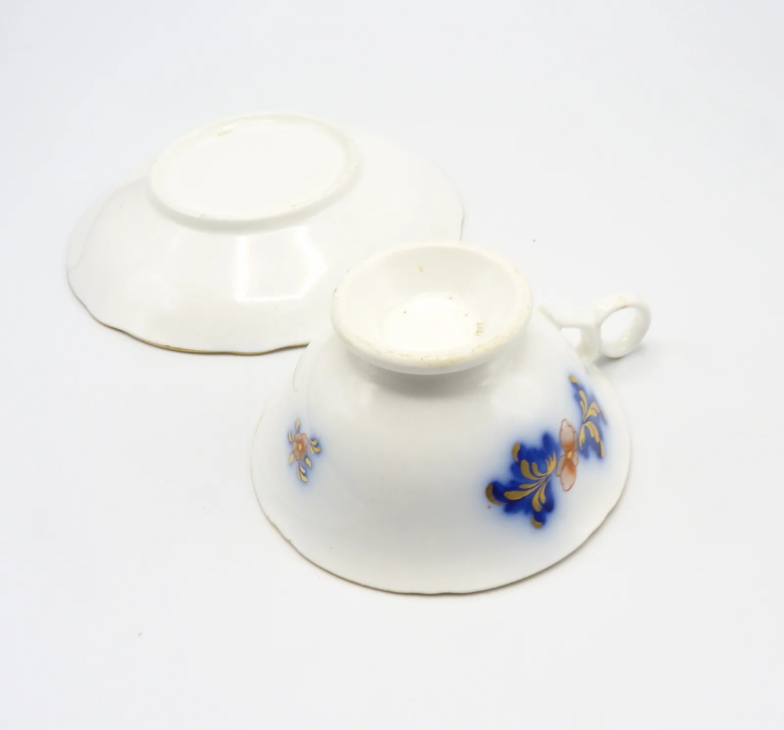 Peach Ground, Flow Blue Polychrome Cup and Saucer - Image 5