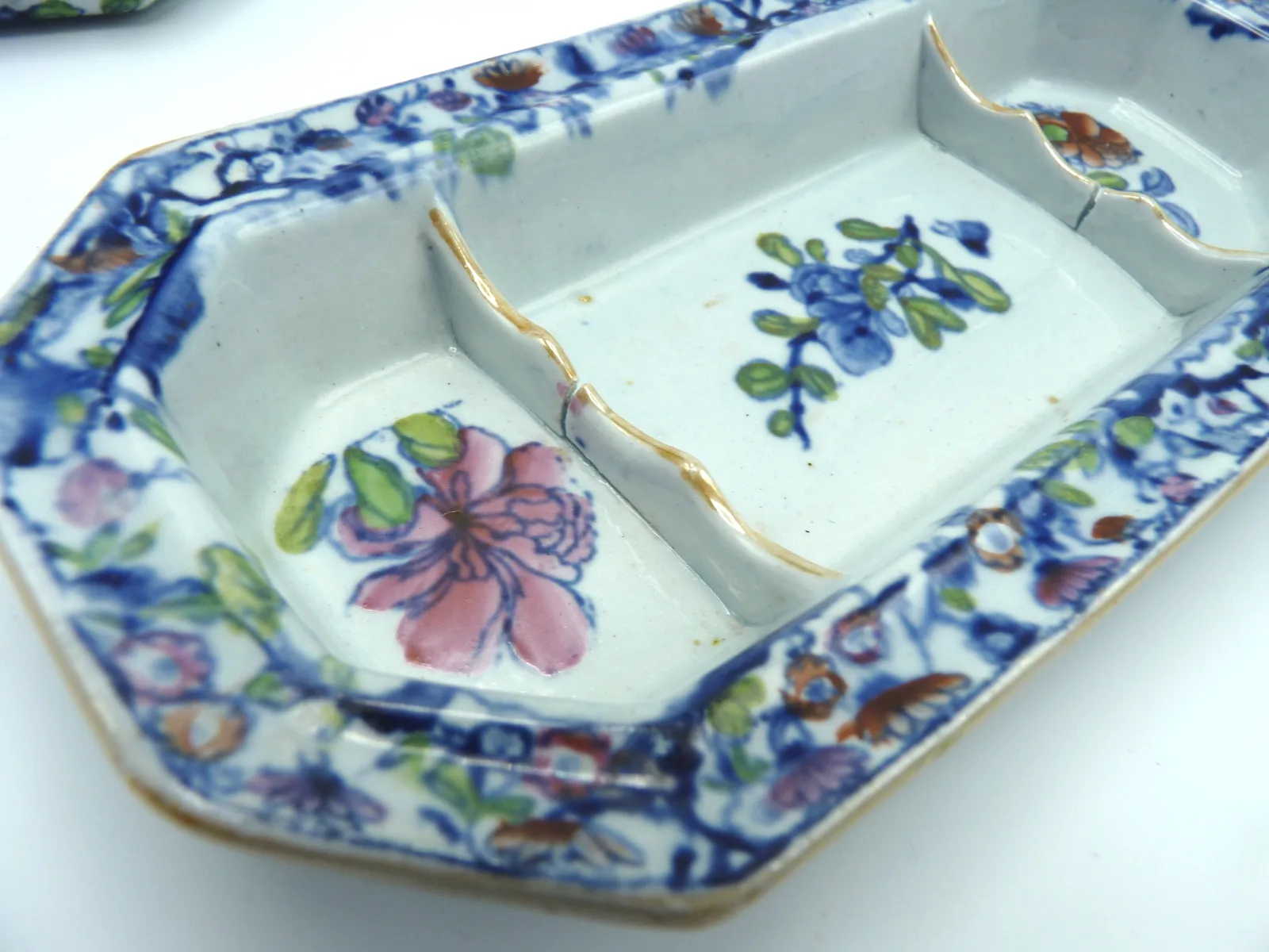 Chinese Pheasant Razor / Toothbrush Box - Mason - Image 7