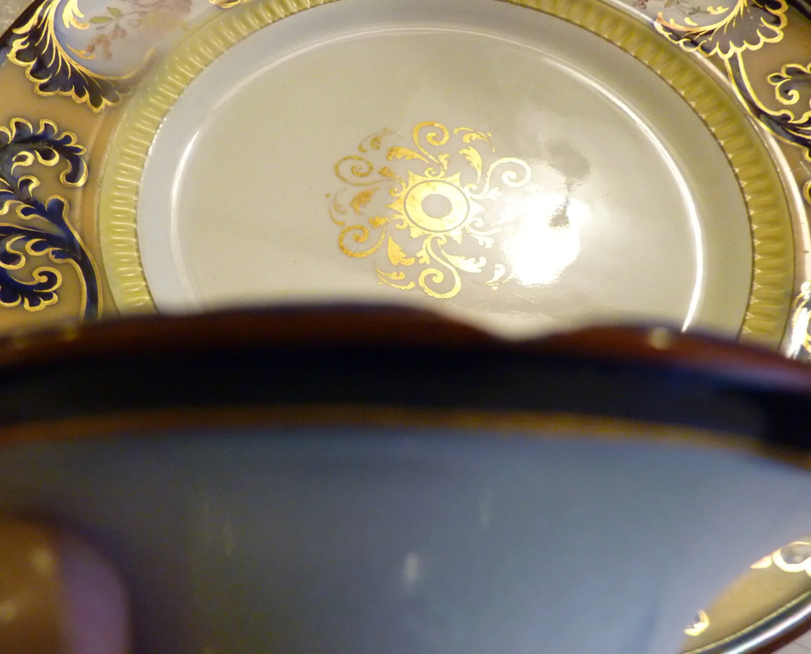 John Ridgway Flow Blue & Peach Ground Dessert Set - Image 4