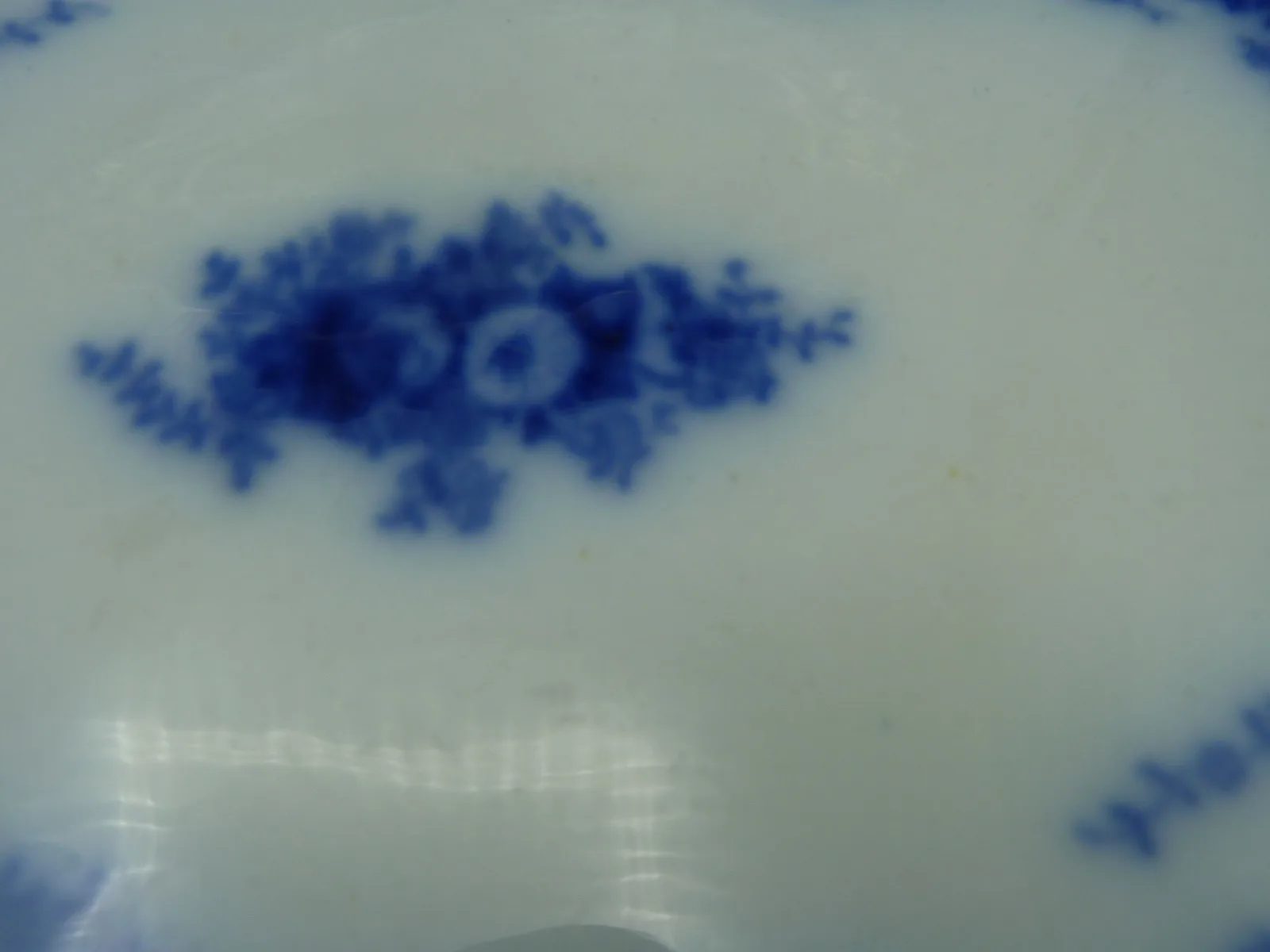 3 Graduating Platters - Florida Pattern - Image 4