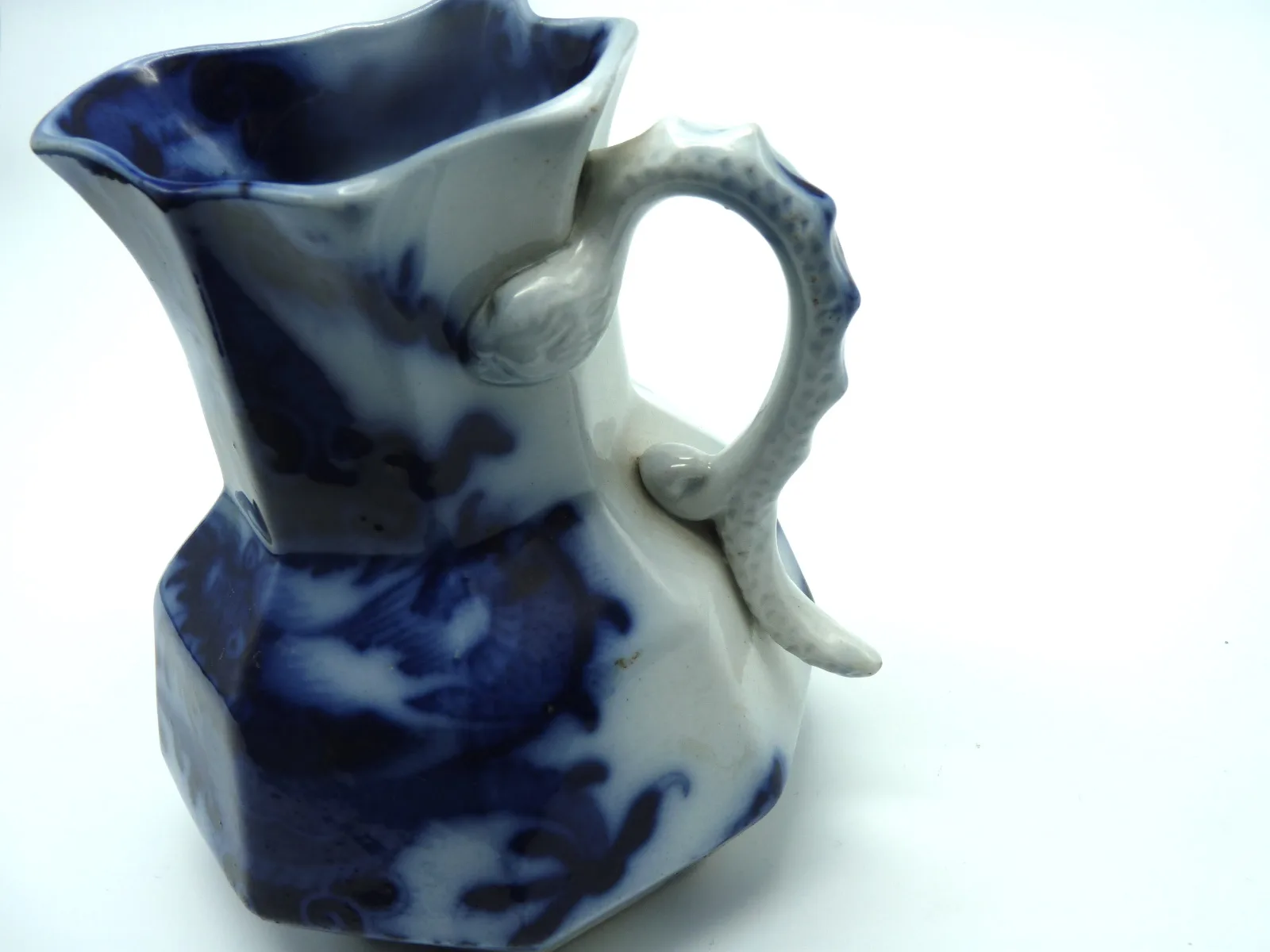 Flow Blue Hydra Jug – “Dragon and Pearl” Masons - Image 7