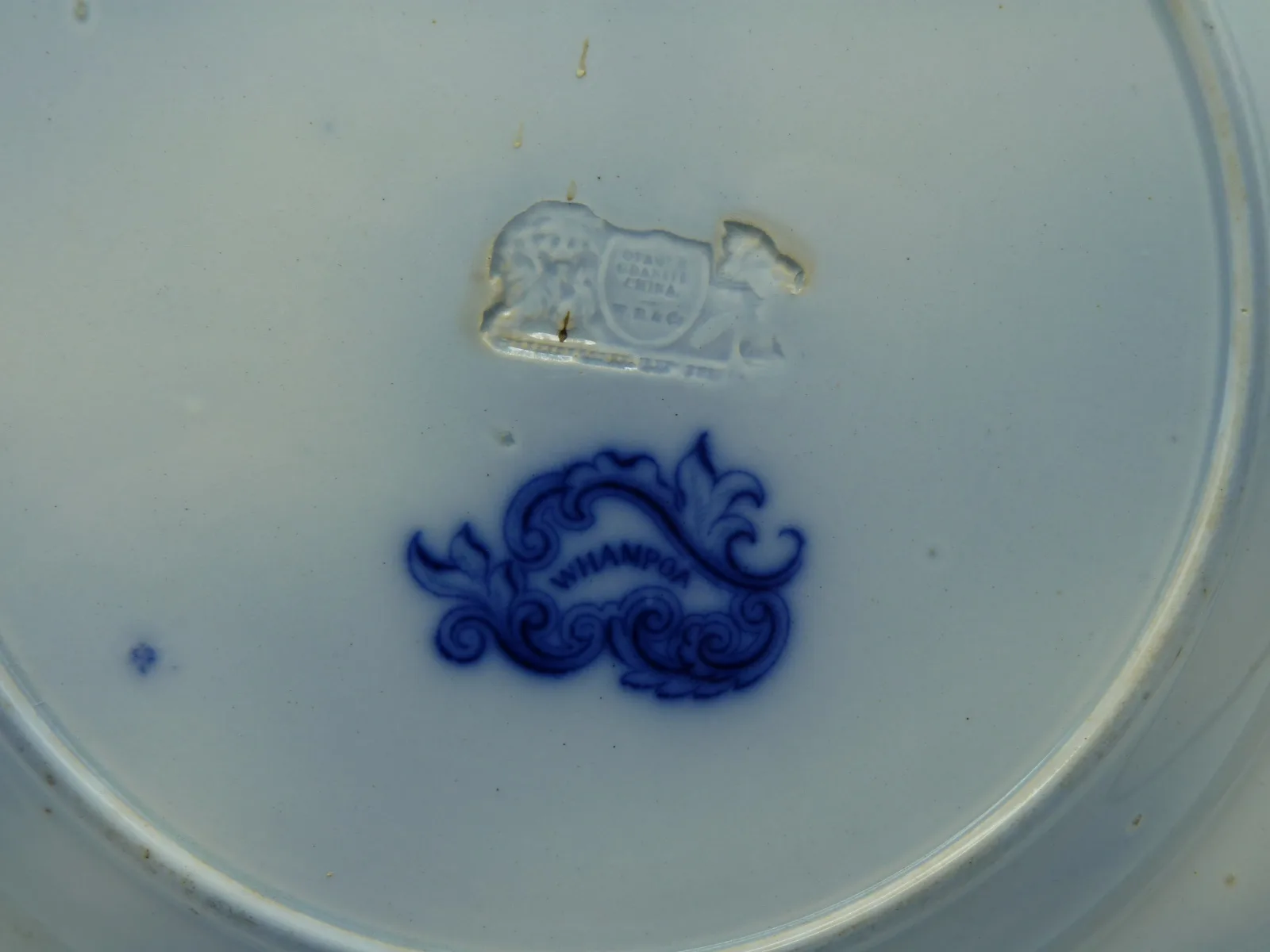 Flow Blue Large Whampoa Plate (B23) - Image 3