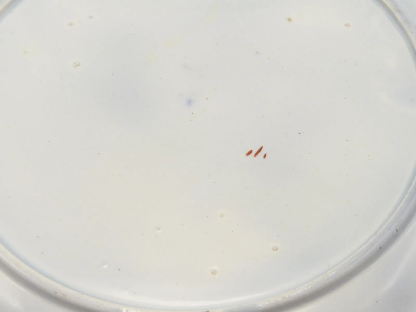 Pair of Mulberry Polychrome Plates - Chili - Middlesborough Pottery - Image 8