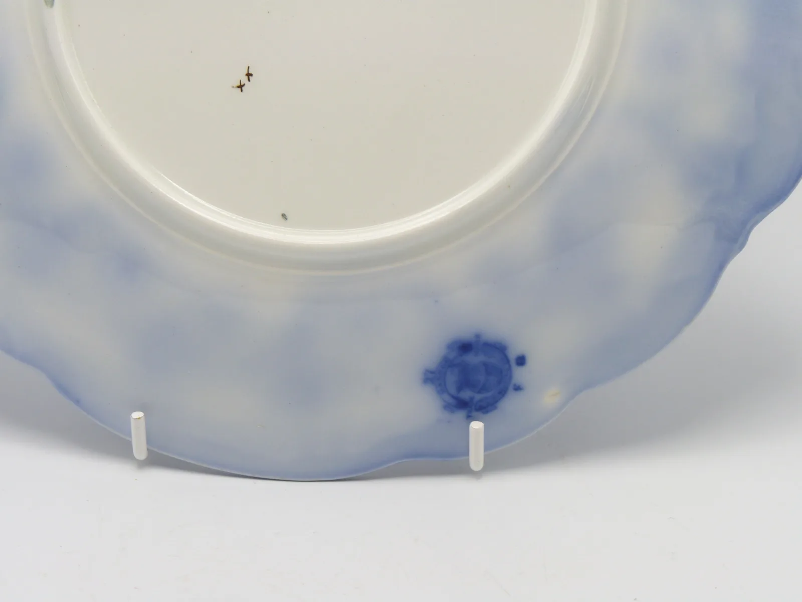 Flow Blue Haddon Tab Handled Plate (1) - Image 3