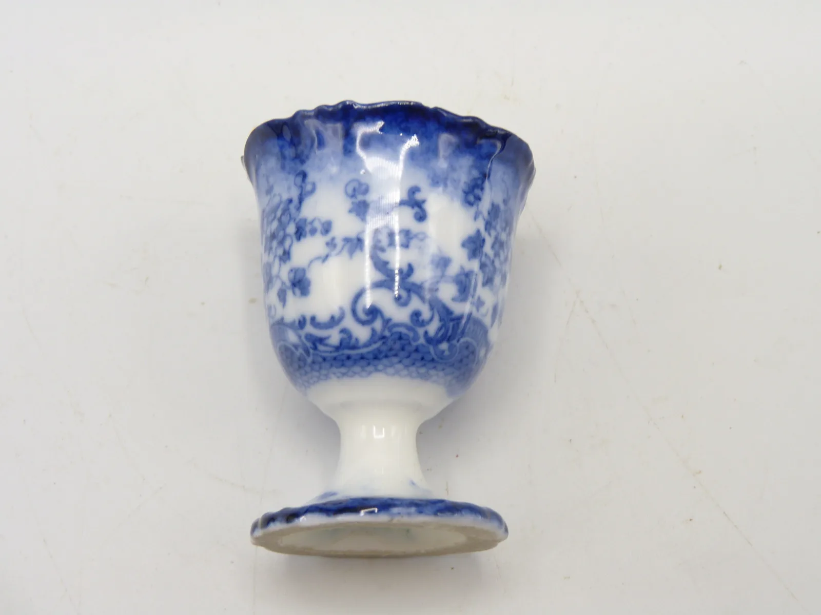 Flow Blue Pedestal Egg Cup - Image 2
