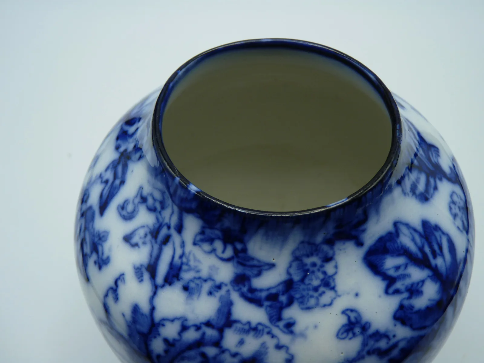 Cavendish Flow Blue Vase - Image 2