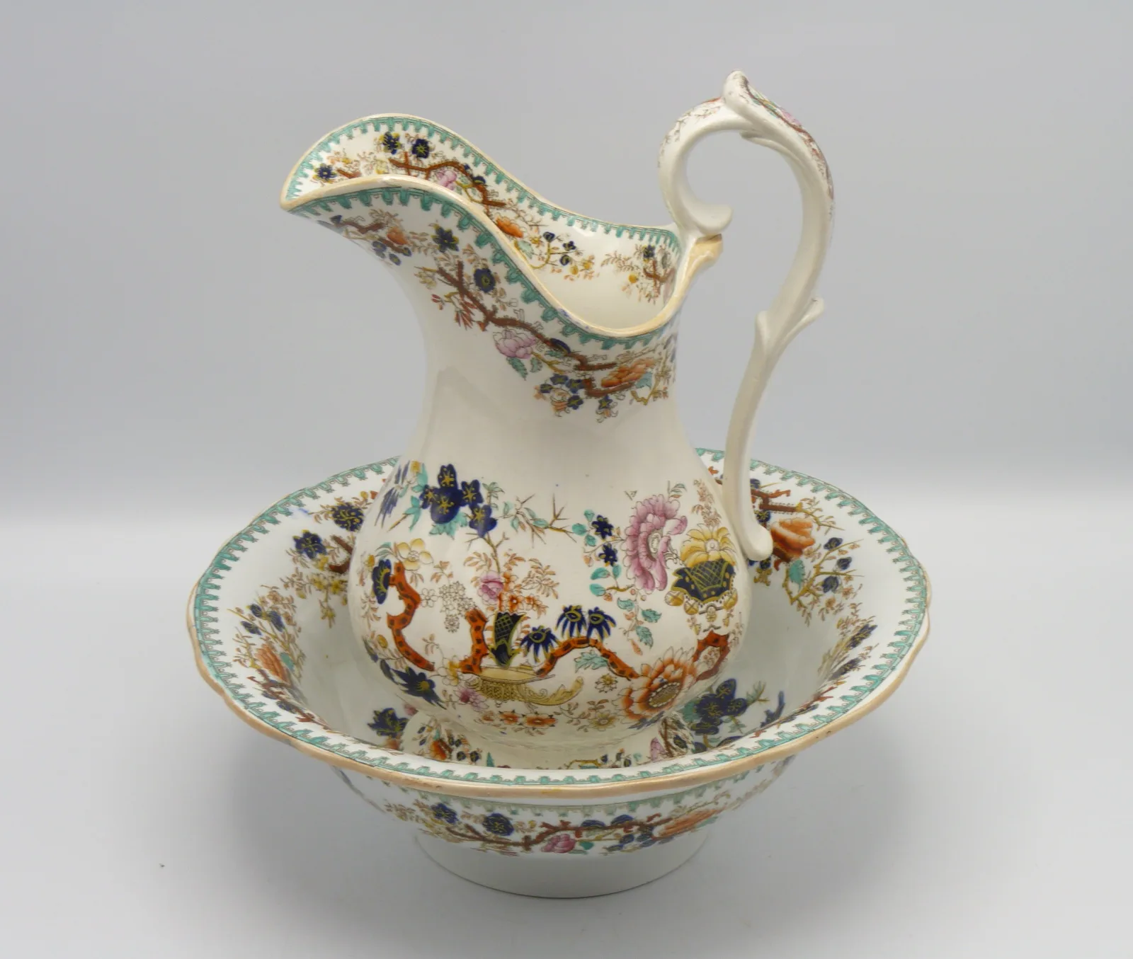 Child's Polychrome Water Jug and Wash Bowl - Image 10