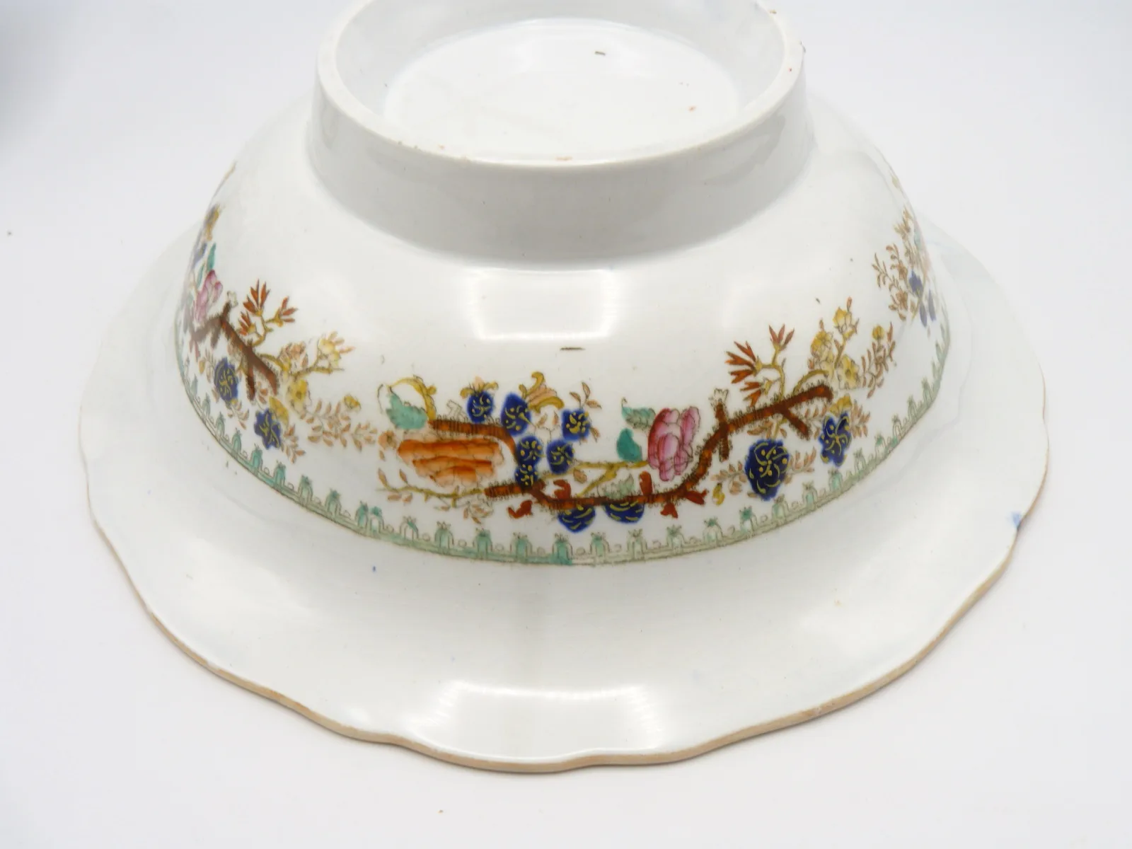 Child's Polychrome Water Jug and Wash Bowl - Image 8