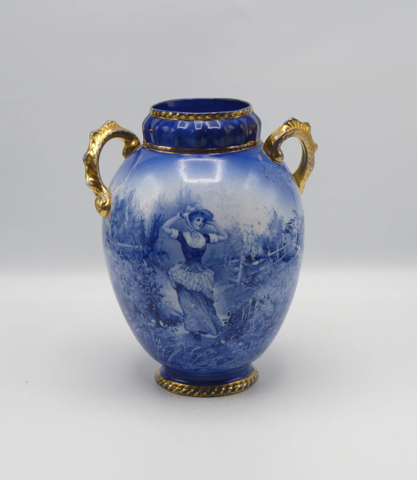 Flow Blue Vase - Double Sided - Two Scenes - Image 7