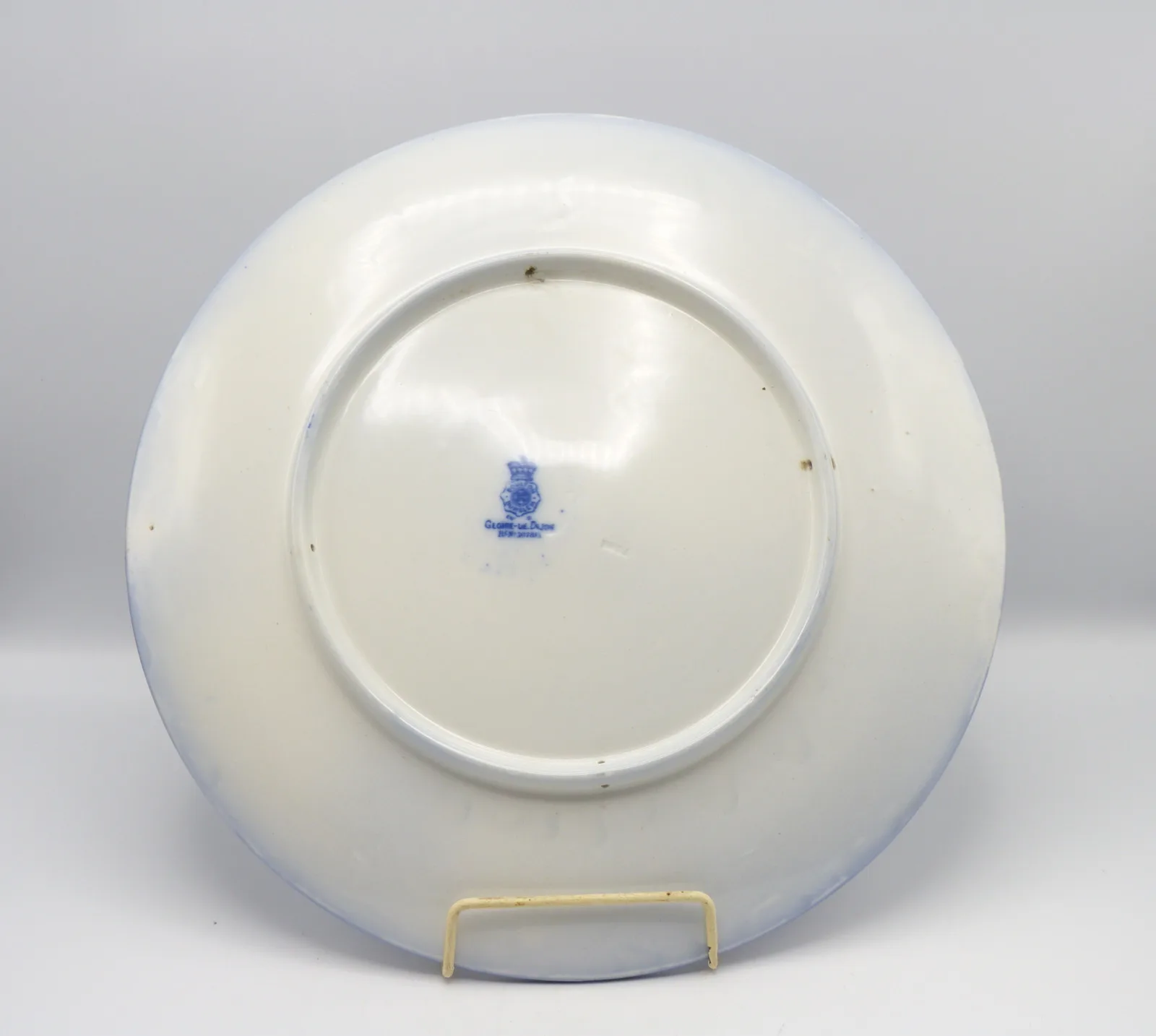 Large Flow Blue Doulton Charger - Image 2