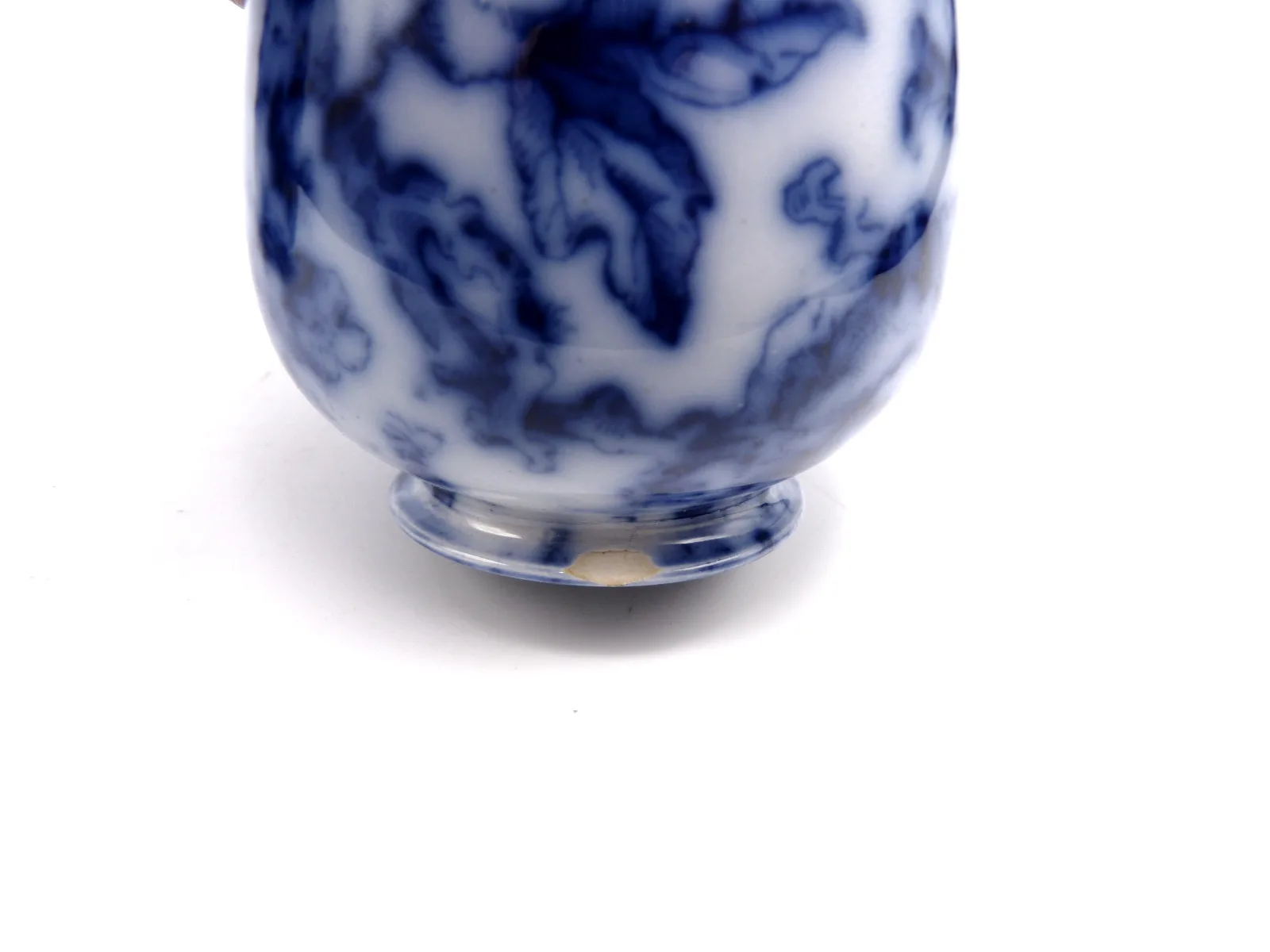 Pair of Tapered Cavendish Vases 7 ¼  inches high - Flow Blue - Image 4