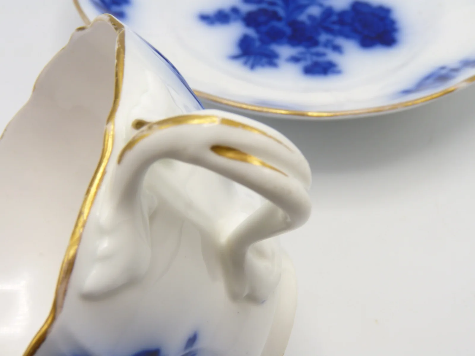 Beautiful Delicate Flow Blue Cup & Saucer - Berlin - Image 10