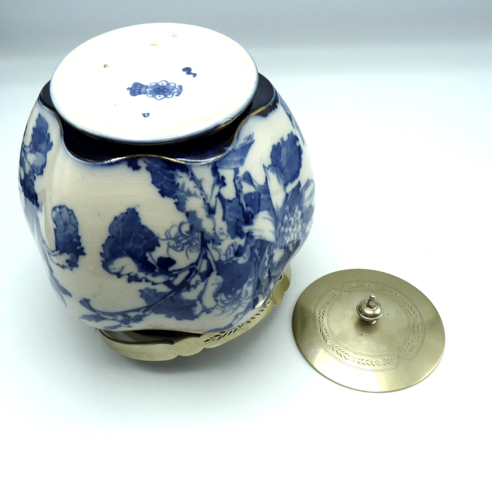 Doulton - Flow Blue Biscuit Barrel - Image 2